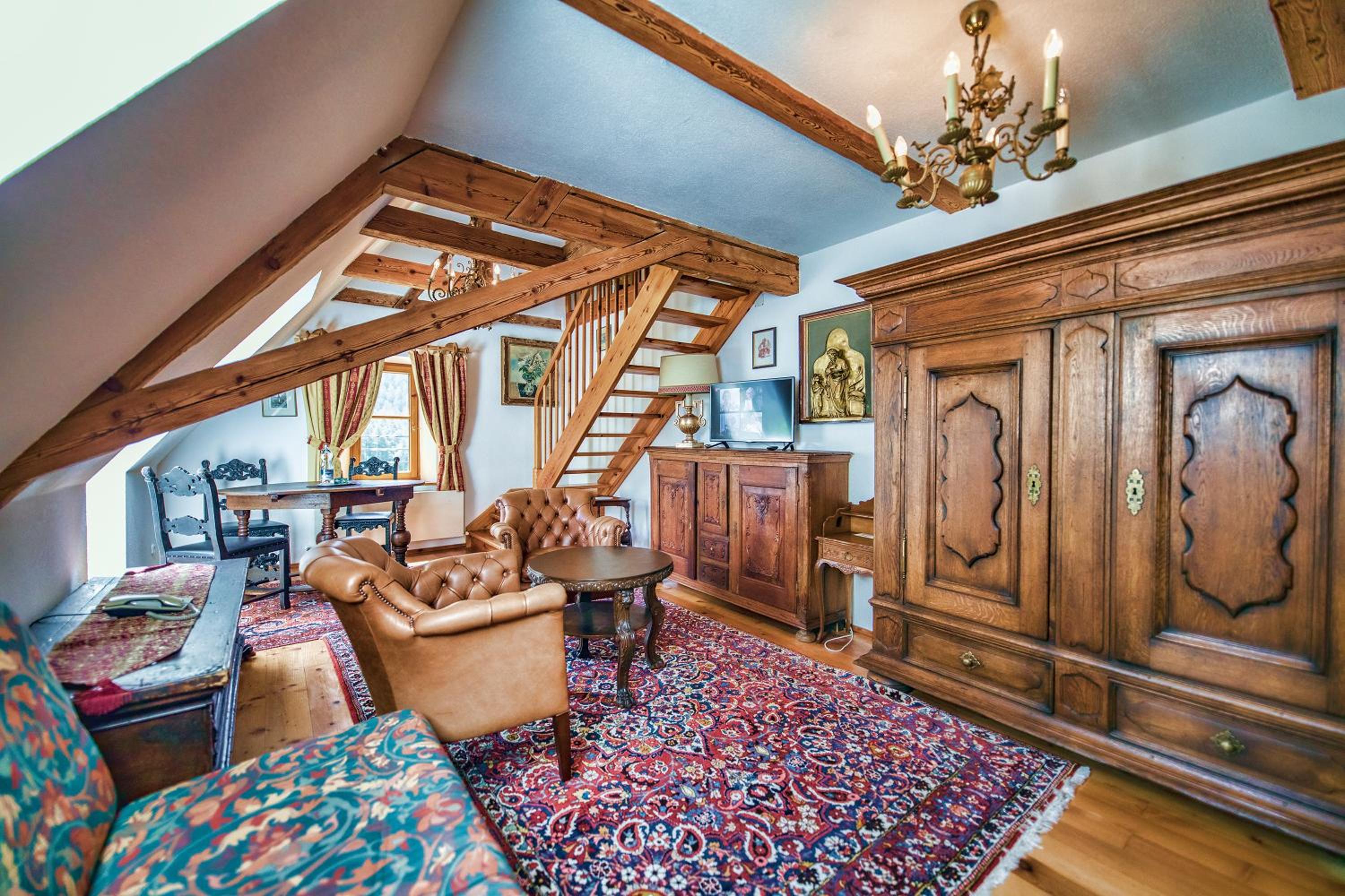 Deluxe Suite - Photo 4