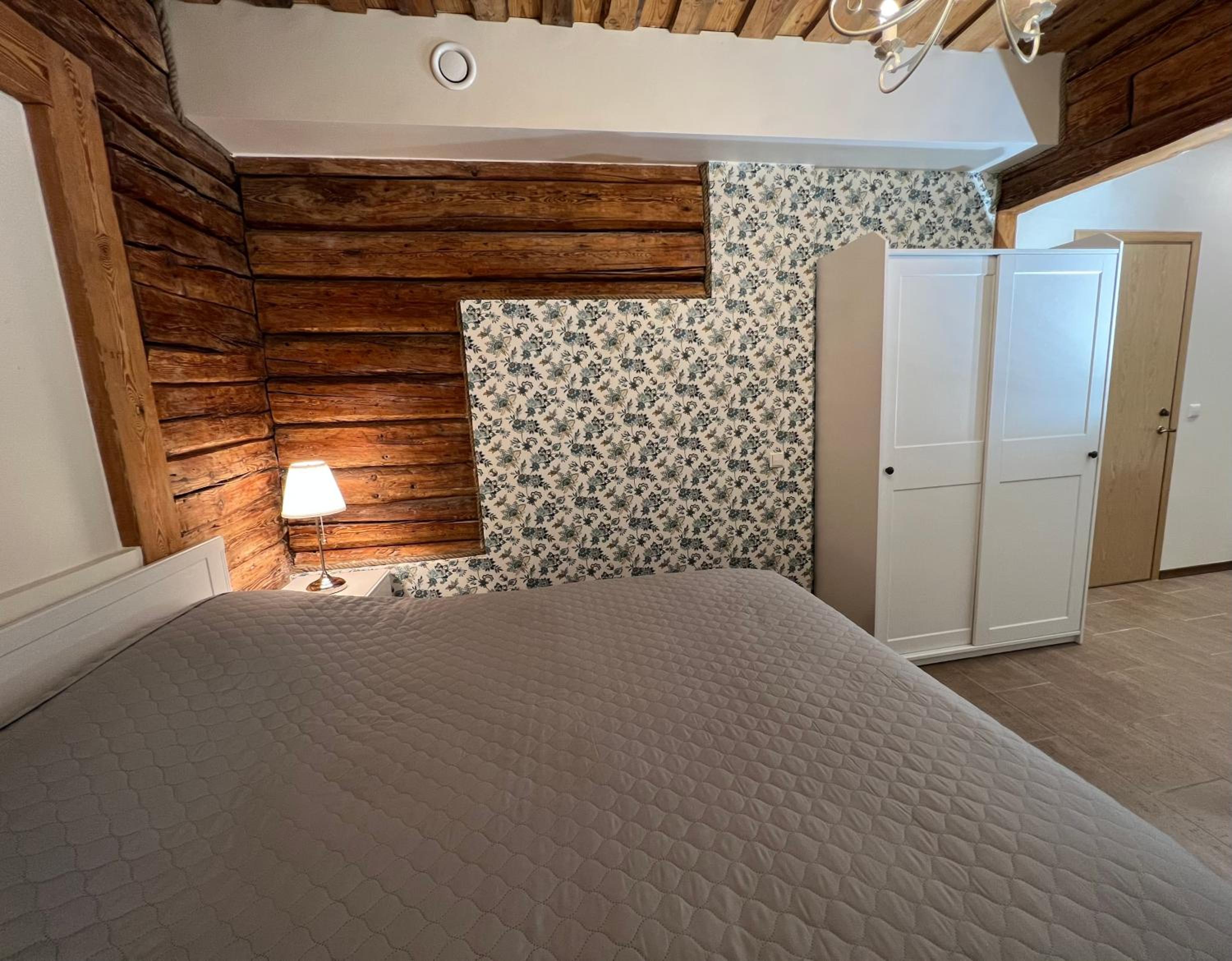 Deluxe Queen Room - Photo 3