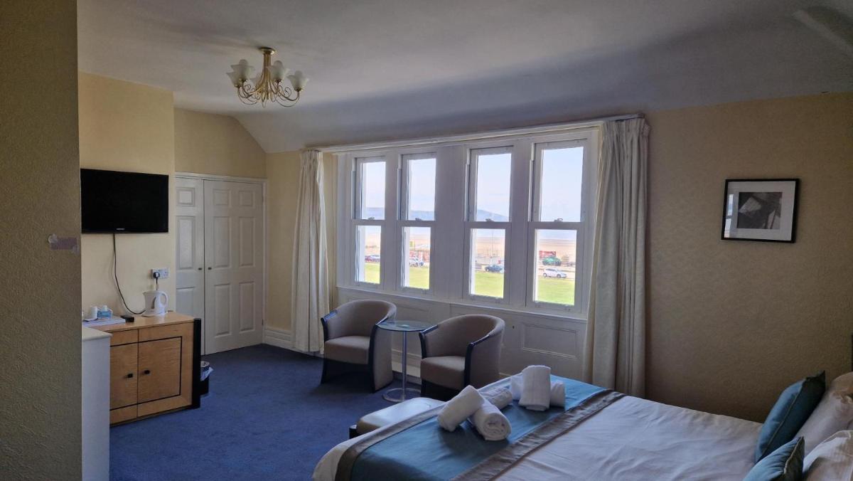 Double Room with Sea View photo 2