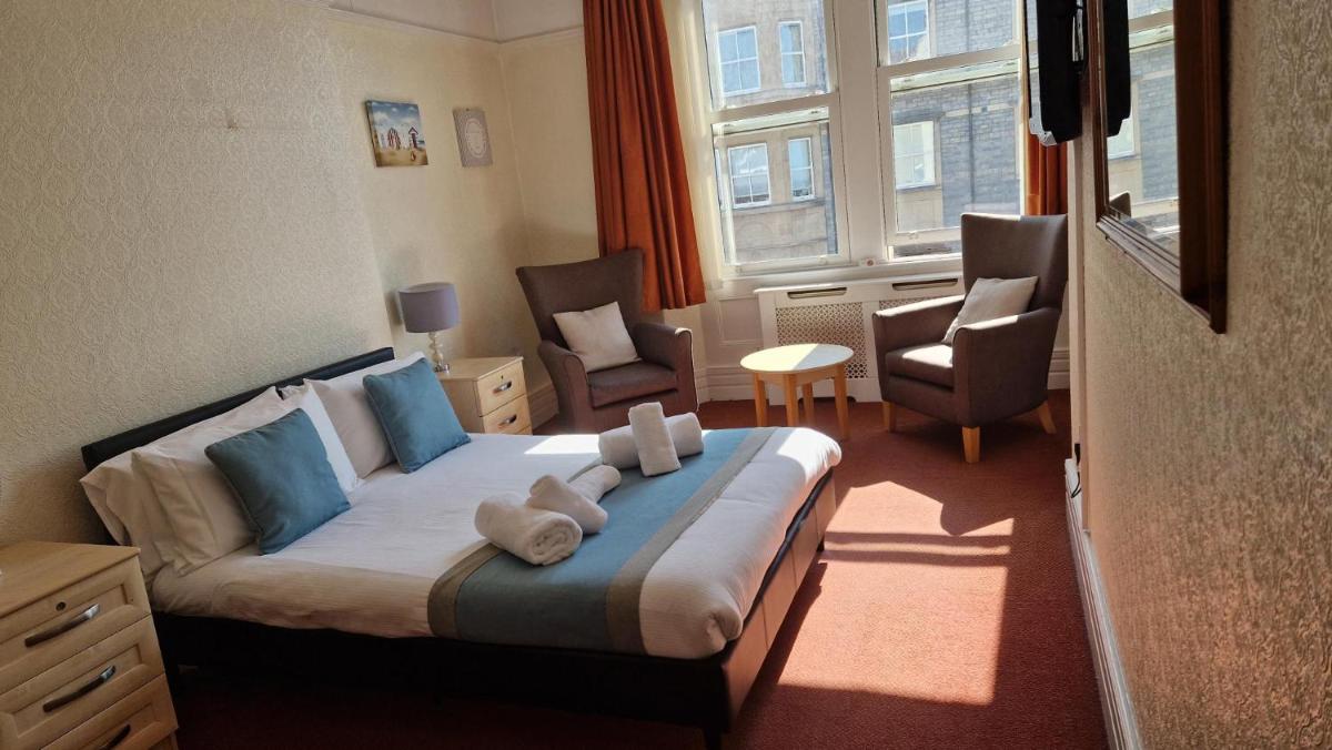 Standard Double Room photo 3