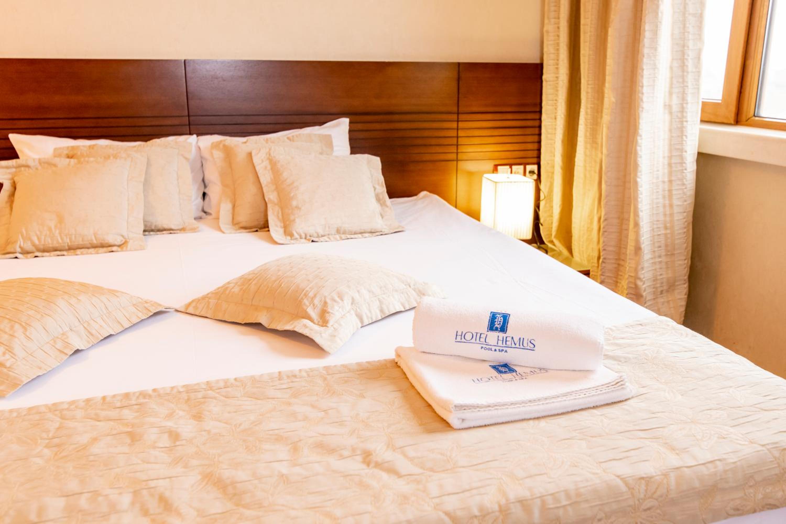 Double Room - Photo 3
