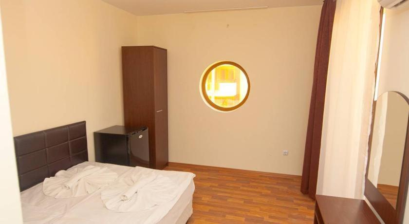Double or Twin Room - Sea View
