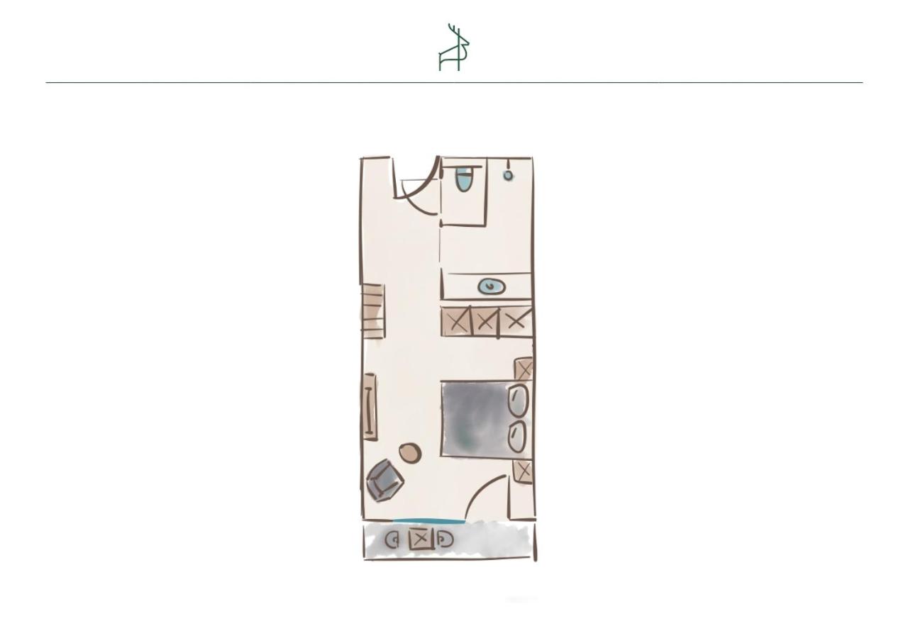 Deluxe Double Room with Balcony photo 3