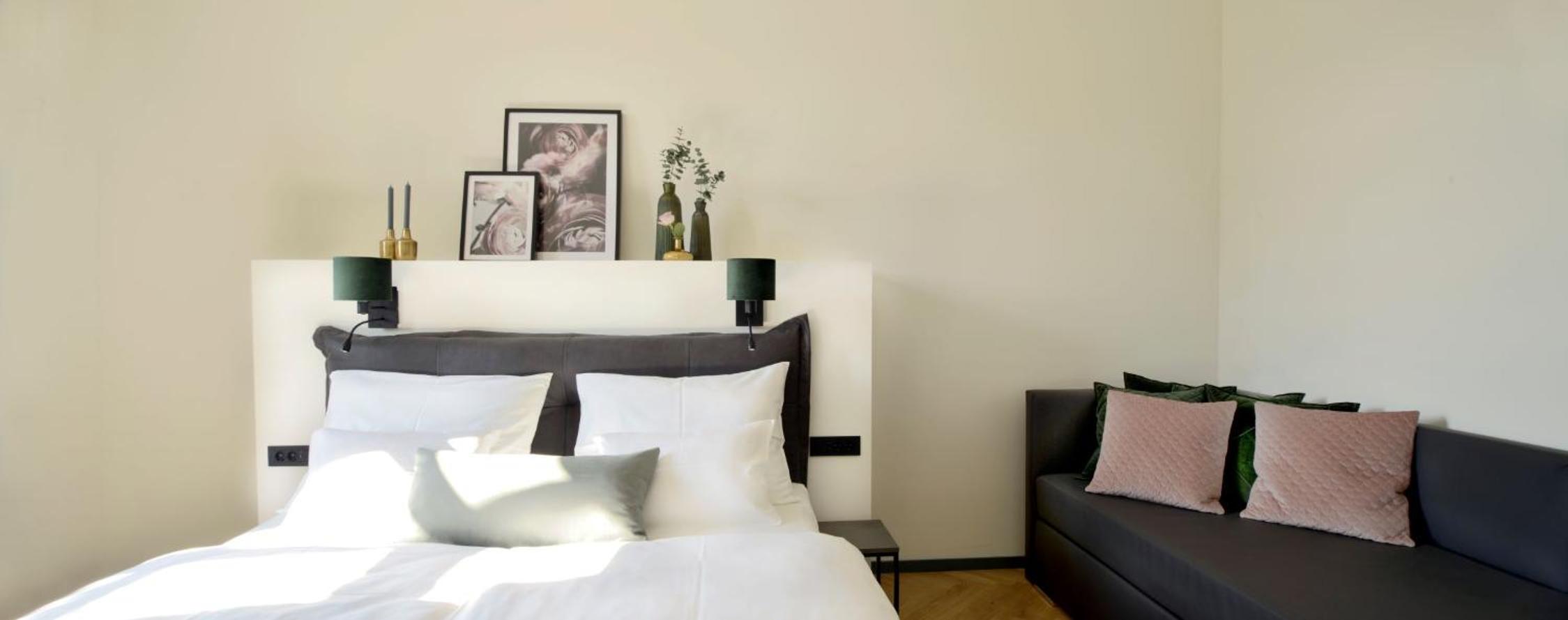 Superior Double Room - Photo 2