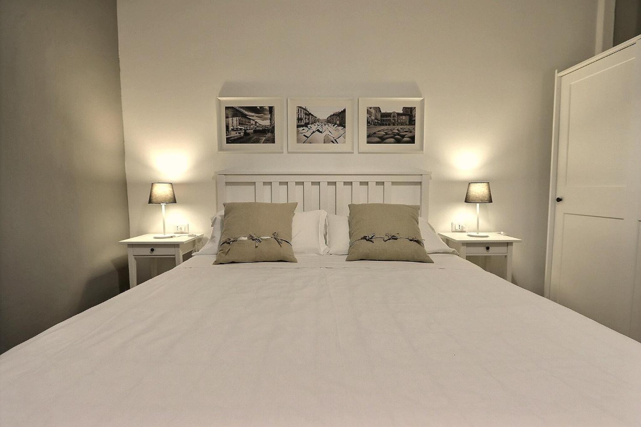 Two-Bedroom Apartment - Photo 21