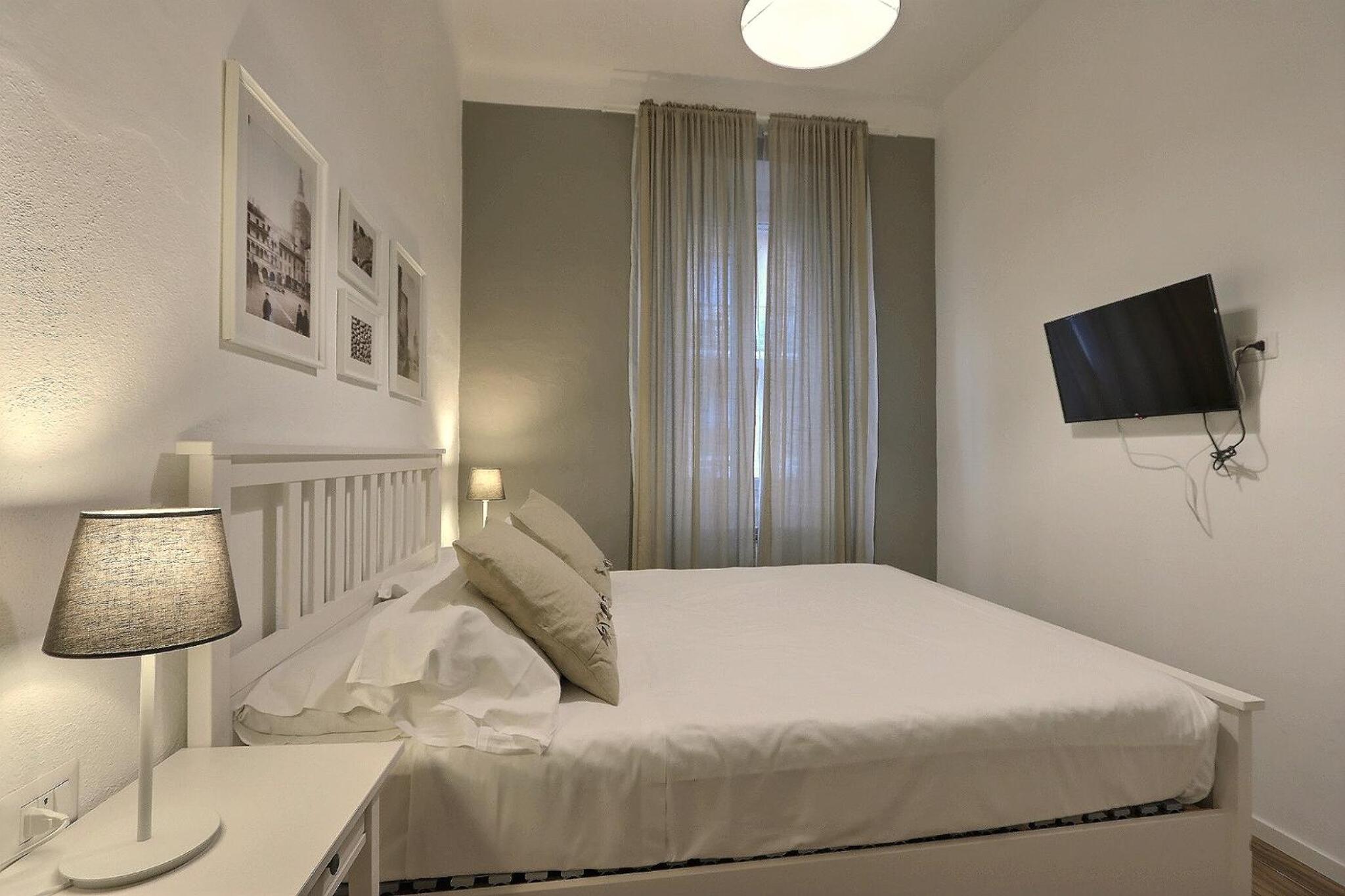 Two-Bedroom Apartment - Photo 20