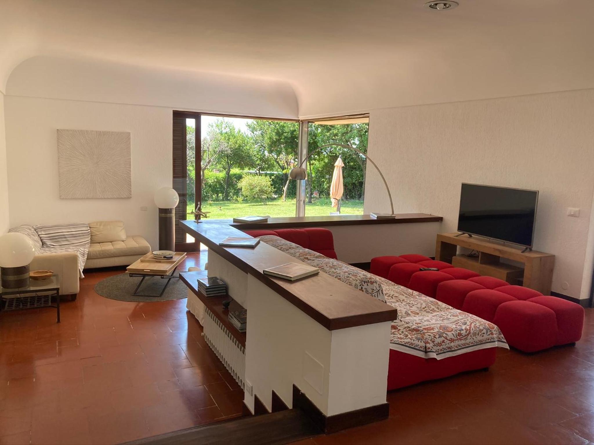 Villa photo 1