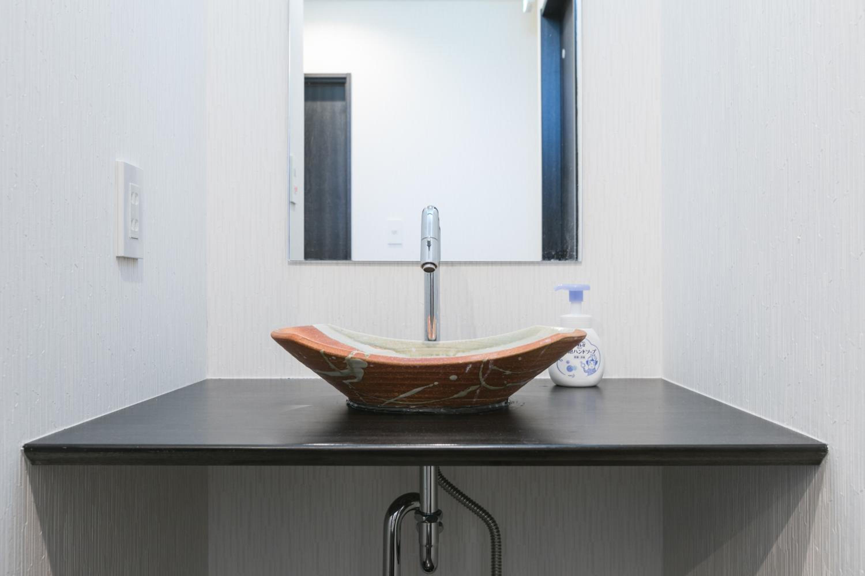 Two-Bedroom Townhouse - Photo 6