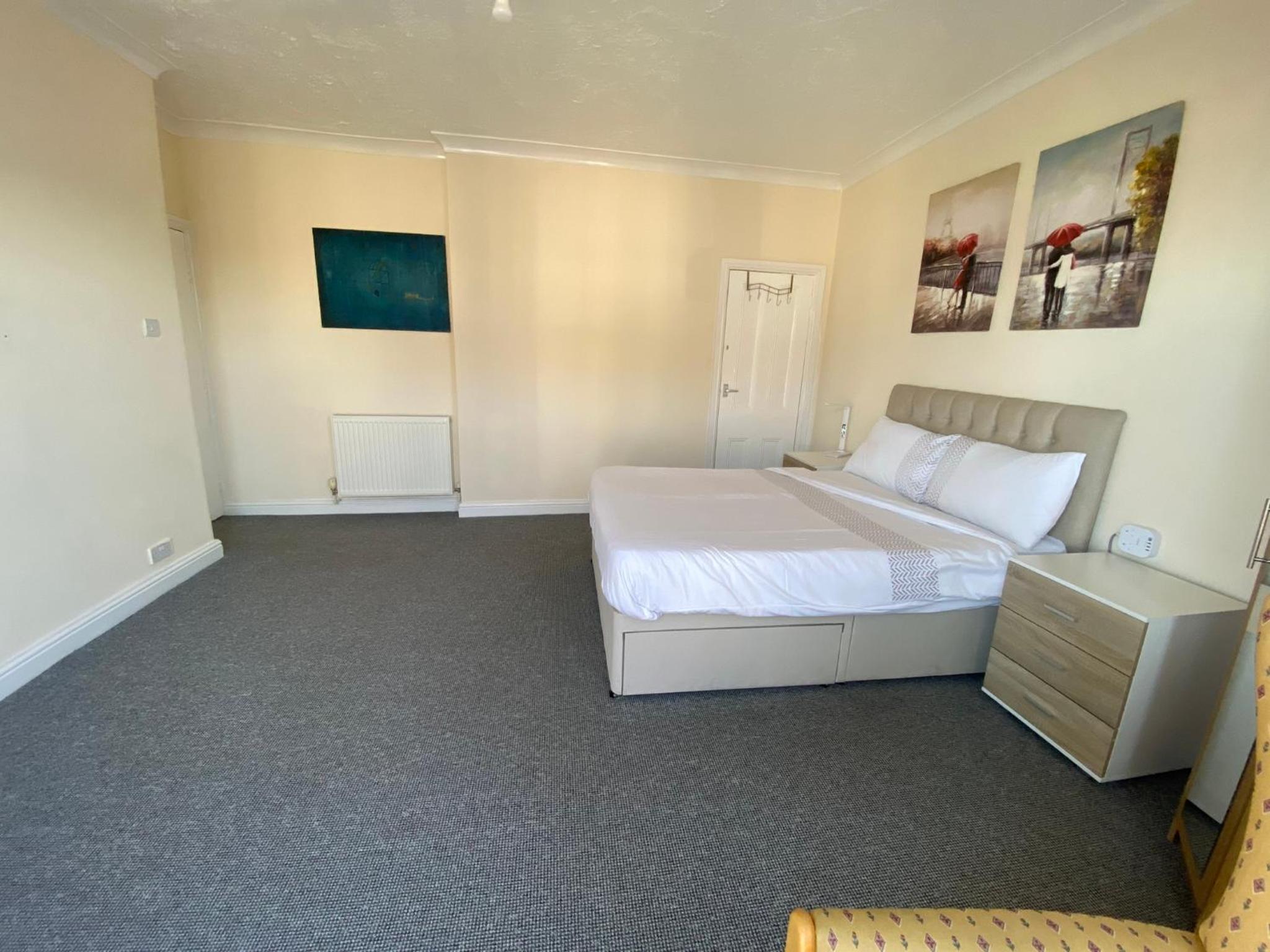 Apartment with Sea View - Photo 19