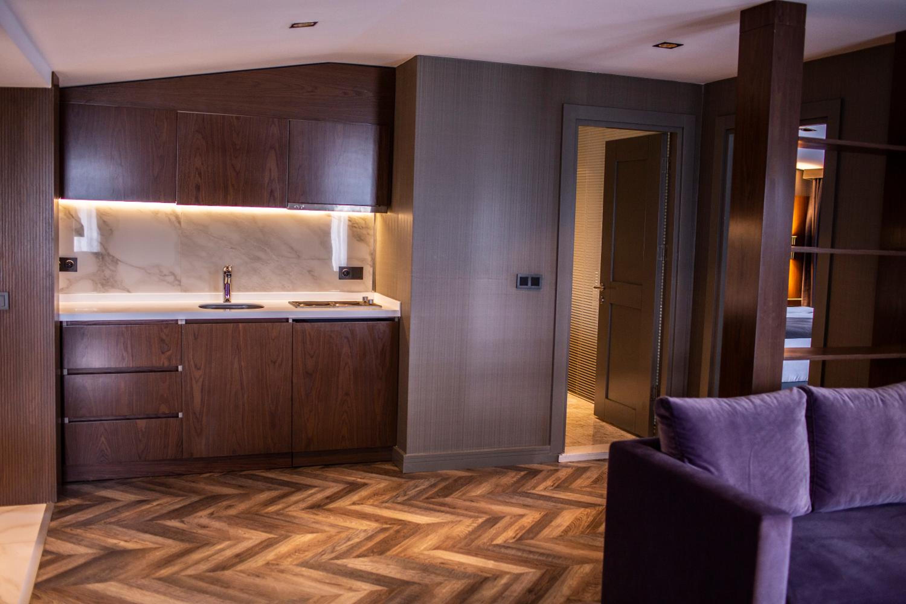 King Suite photo 2