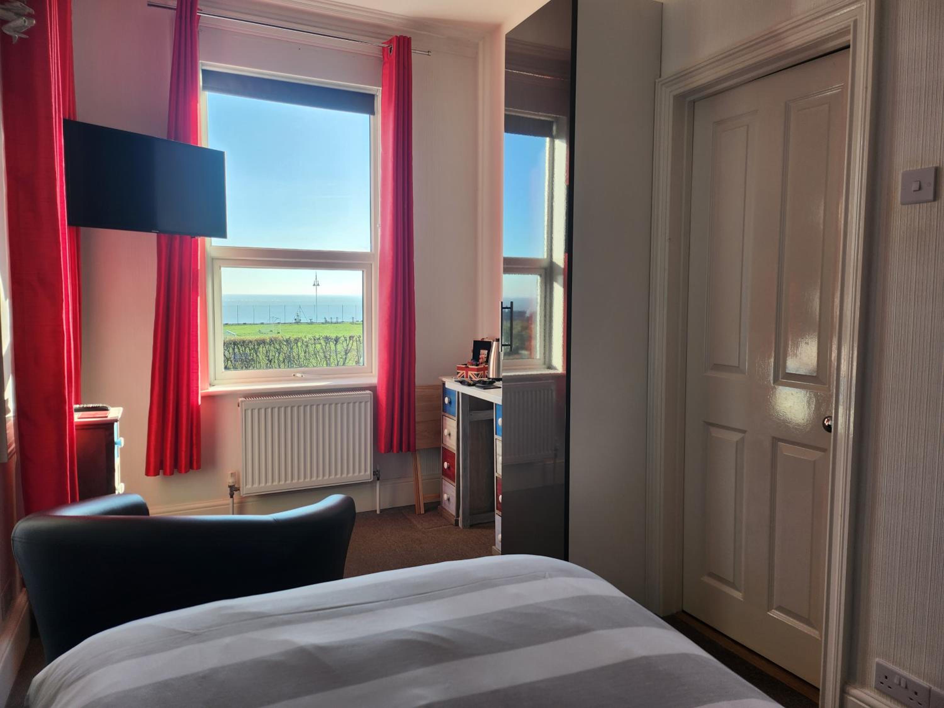 Single Room with Sea View photo 3
