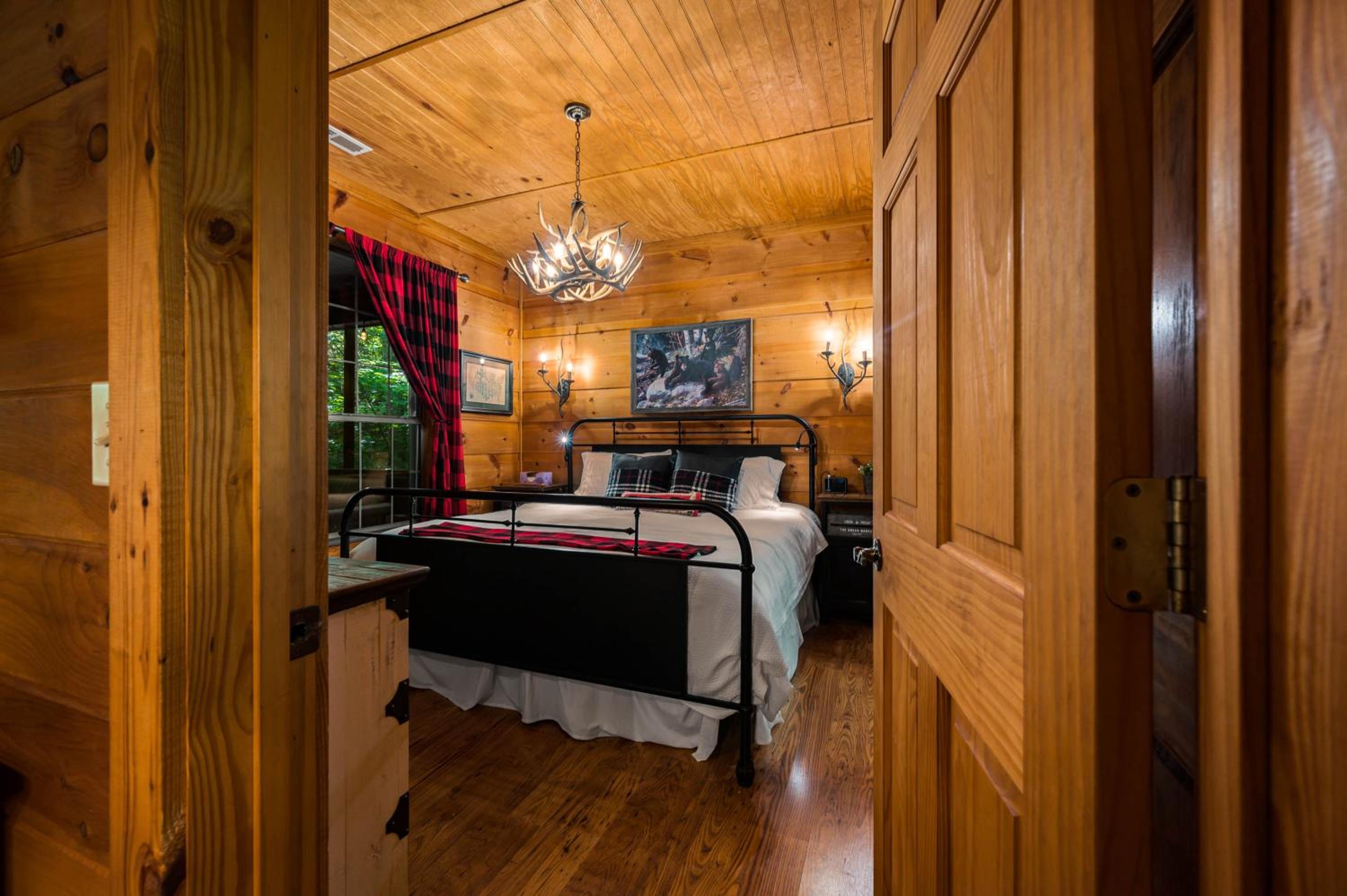 Three-Bedroom House photo 1