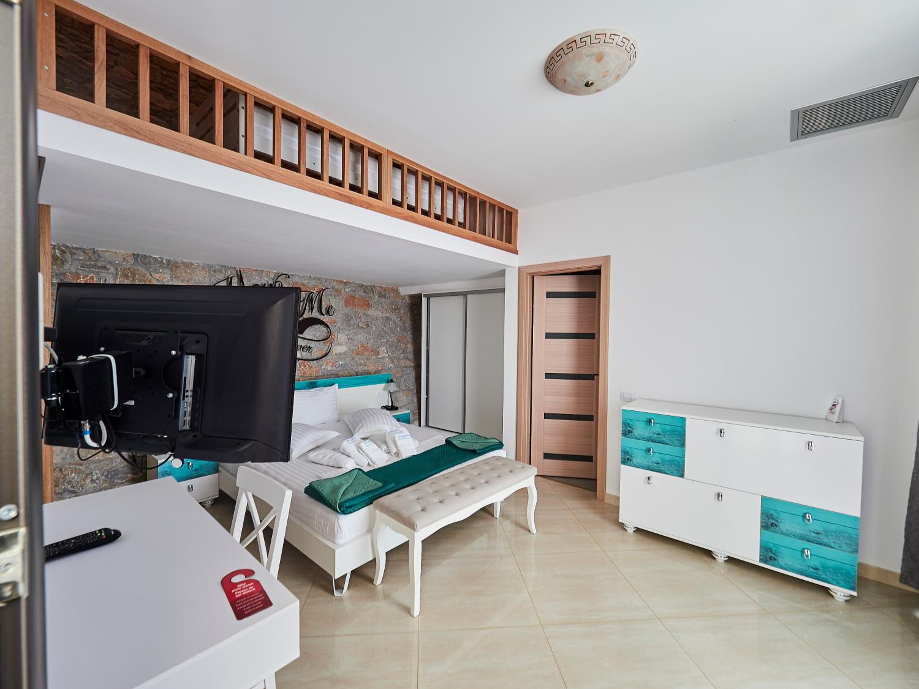 Deluxe Double Room With Sea View