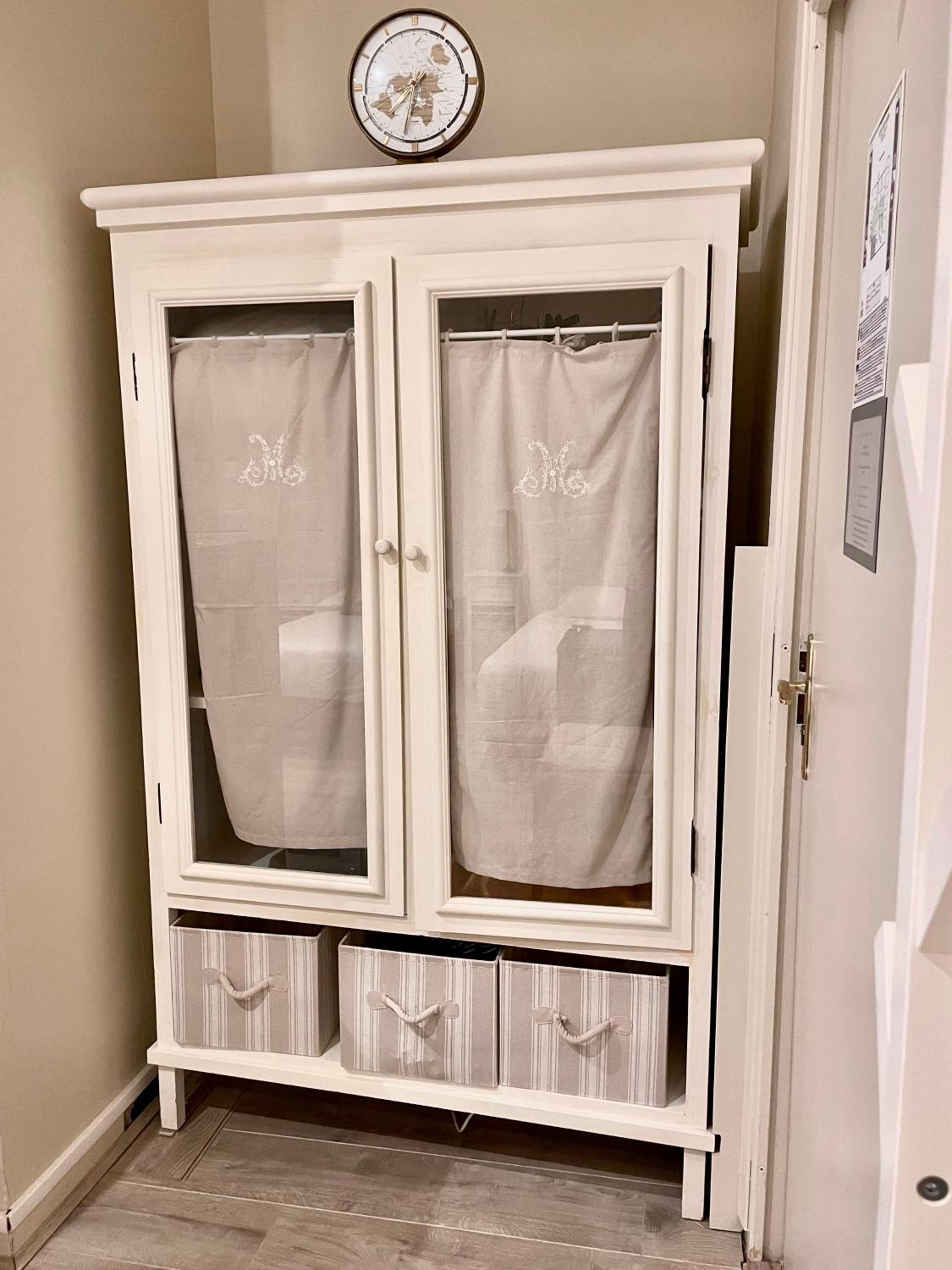 Economy Triple Room - Photo 2