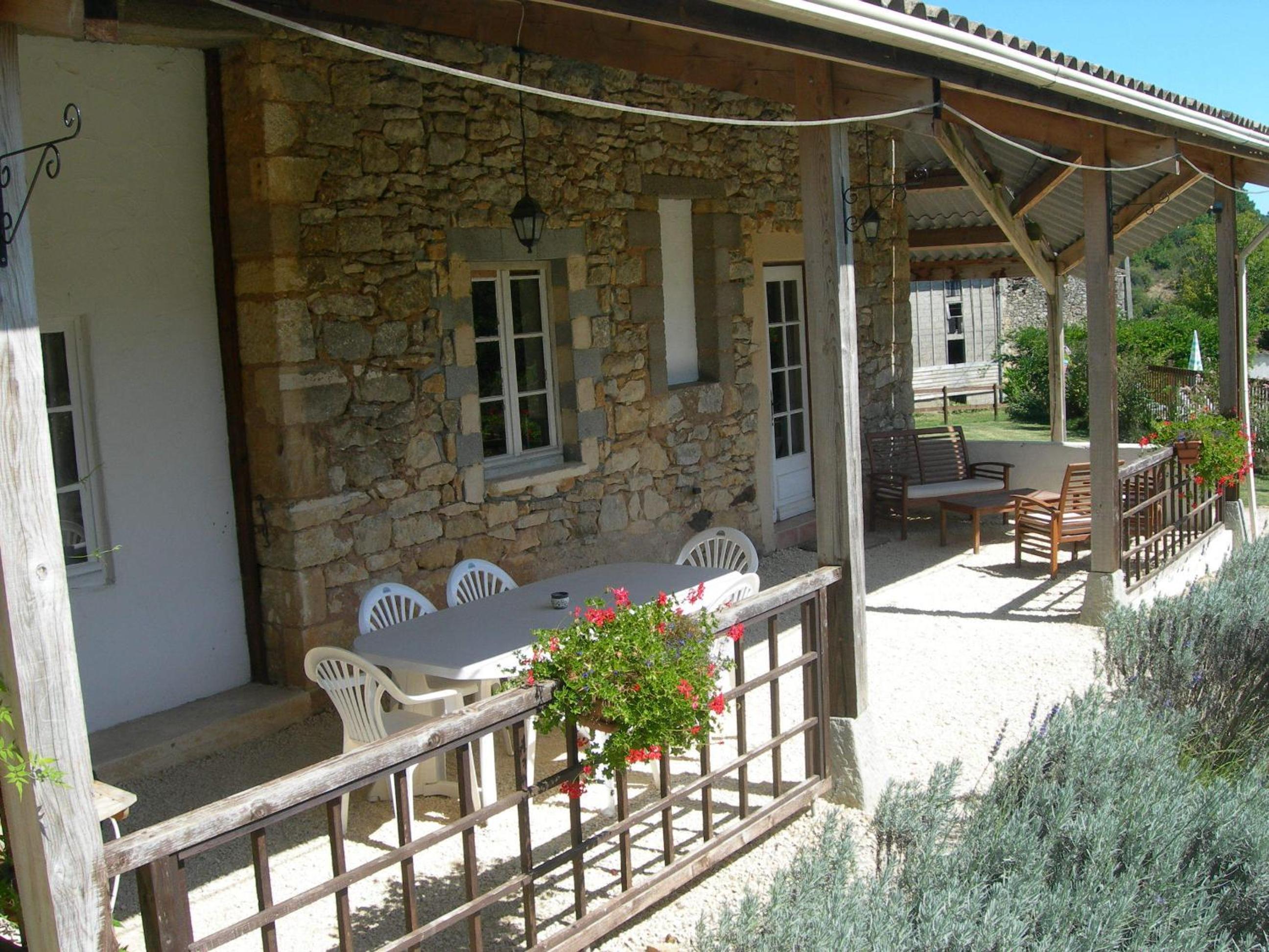 Three-Bedroom House photo 1