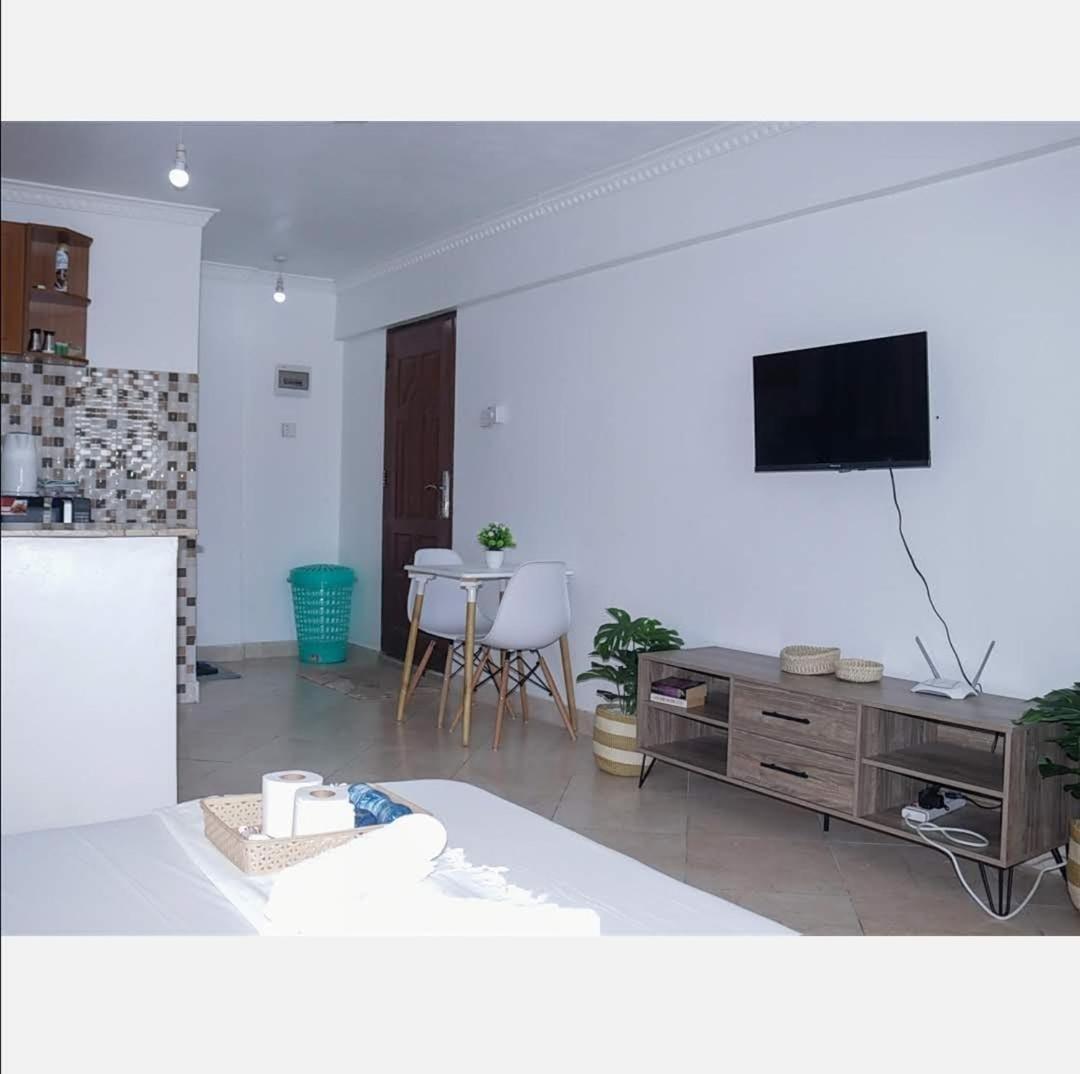 Standard Studio