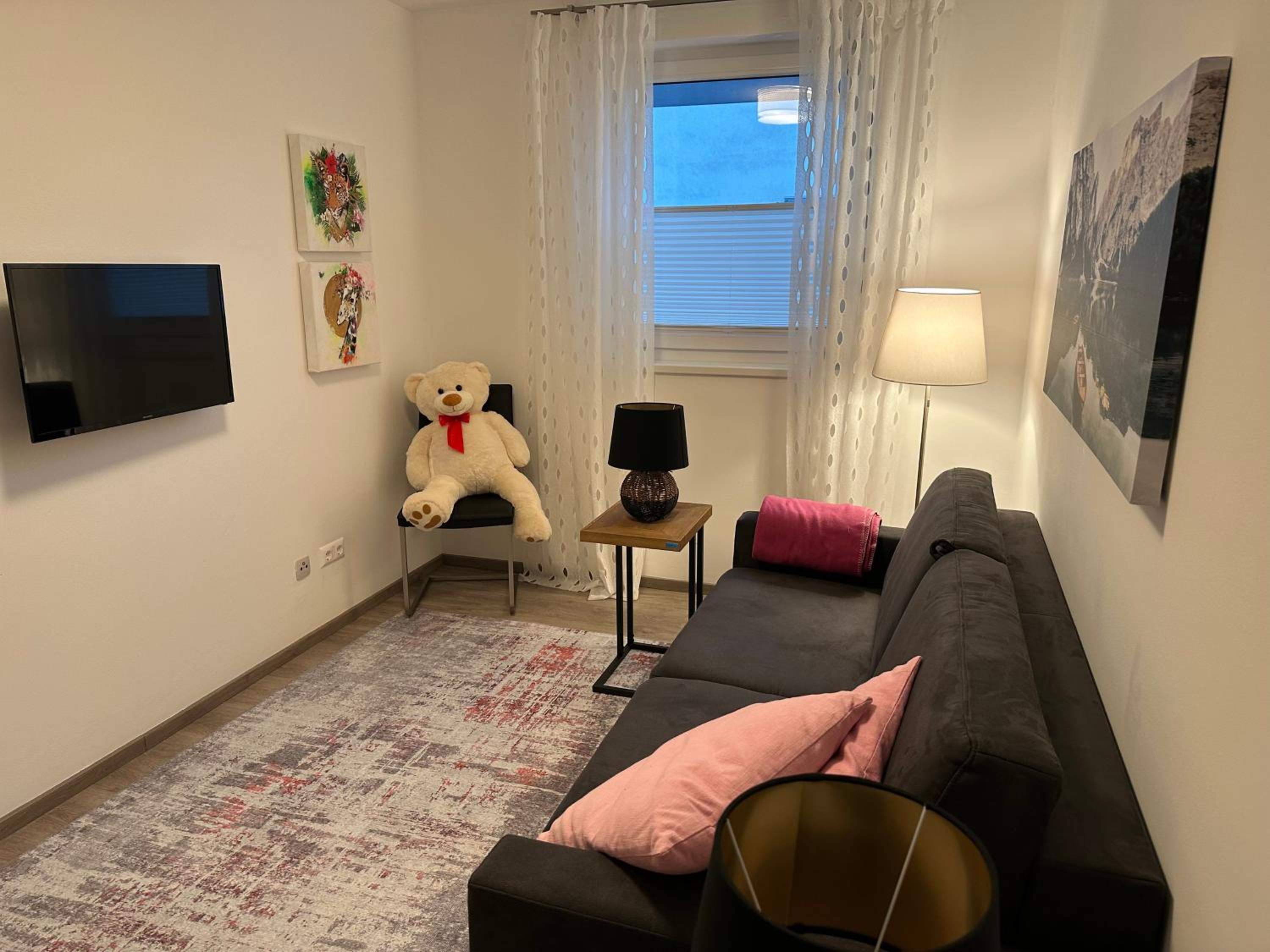 Three-Bedroom Apartment photo 1