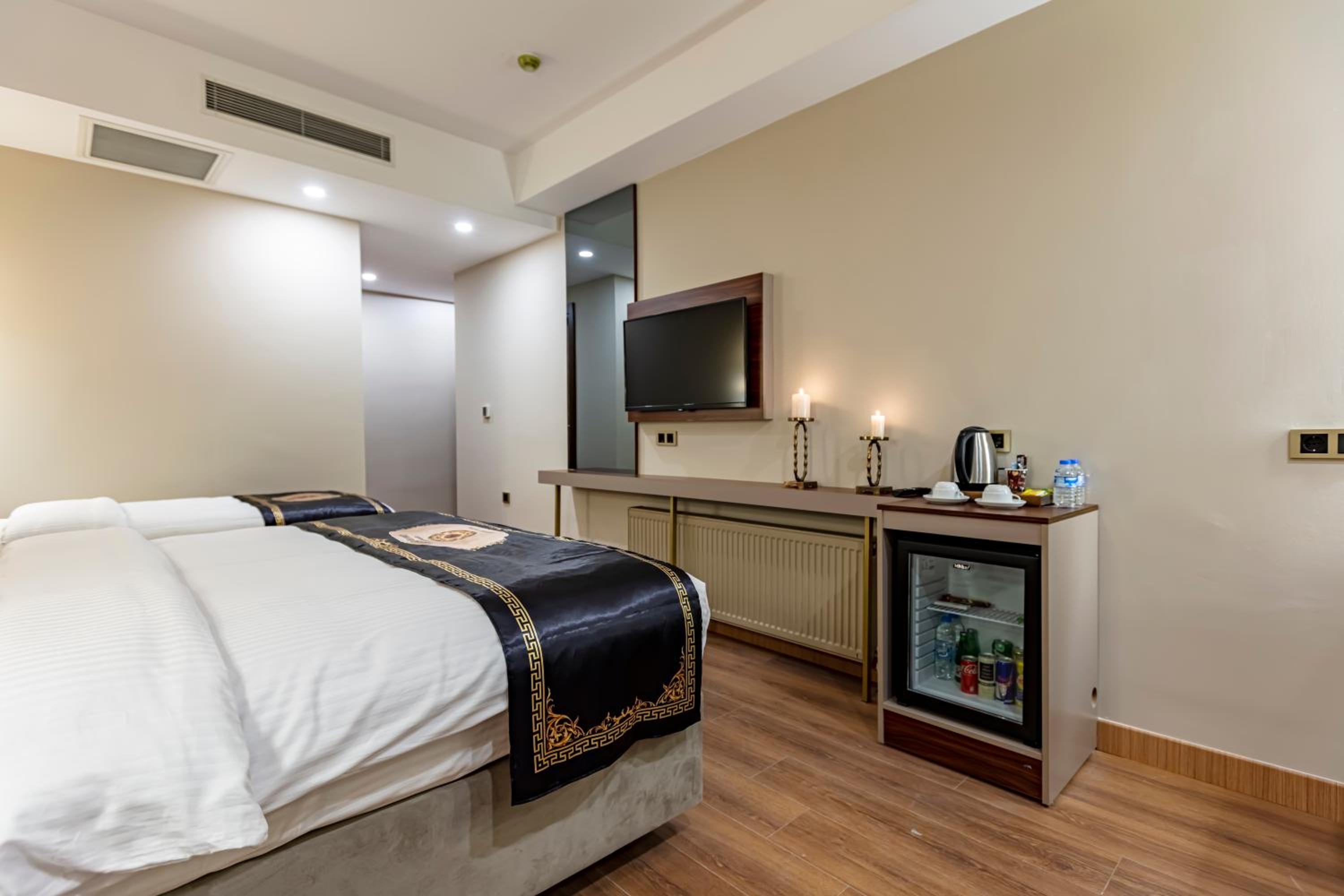 Superior Twin Room photo 3