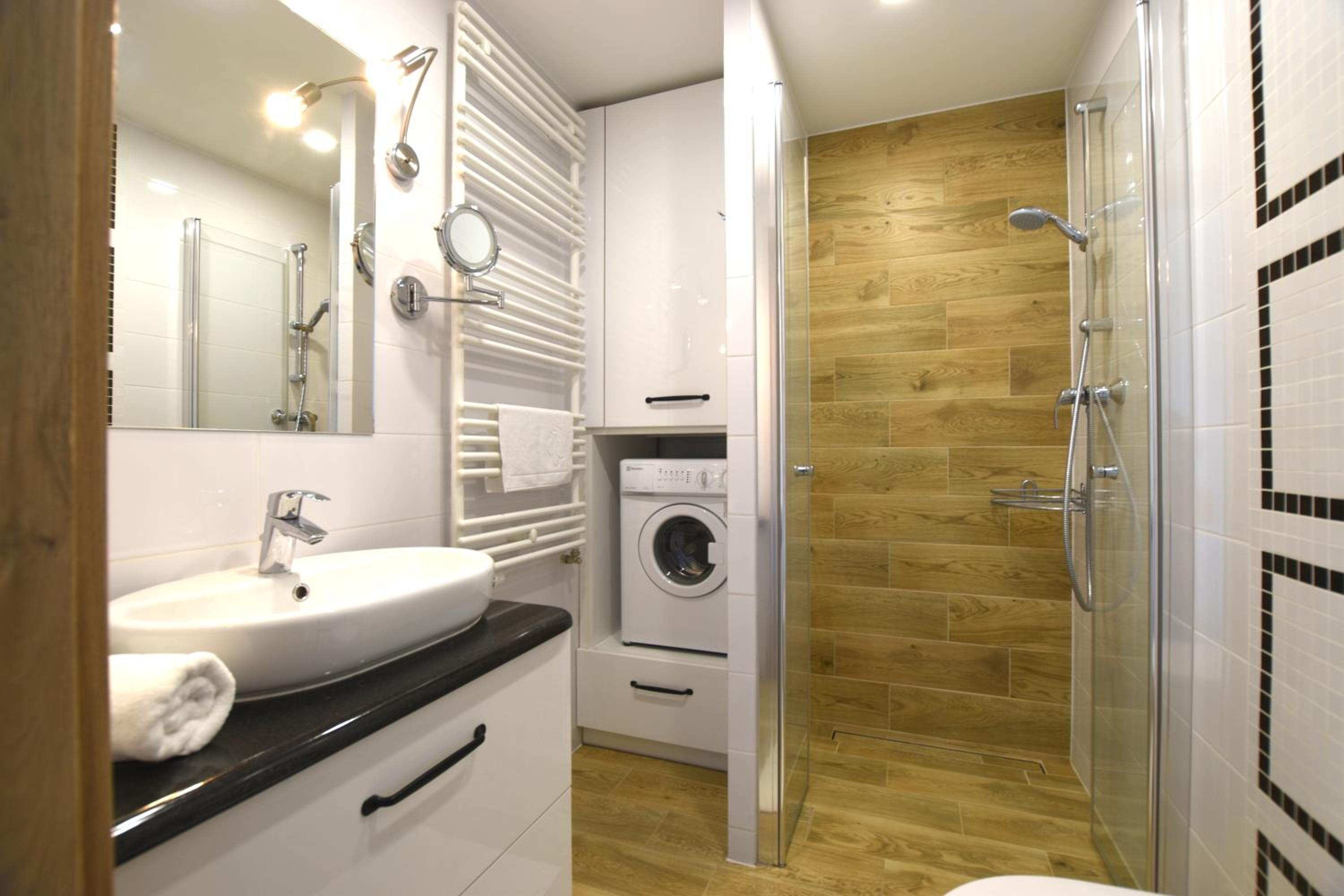 Studio Apartment - Photo 6