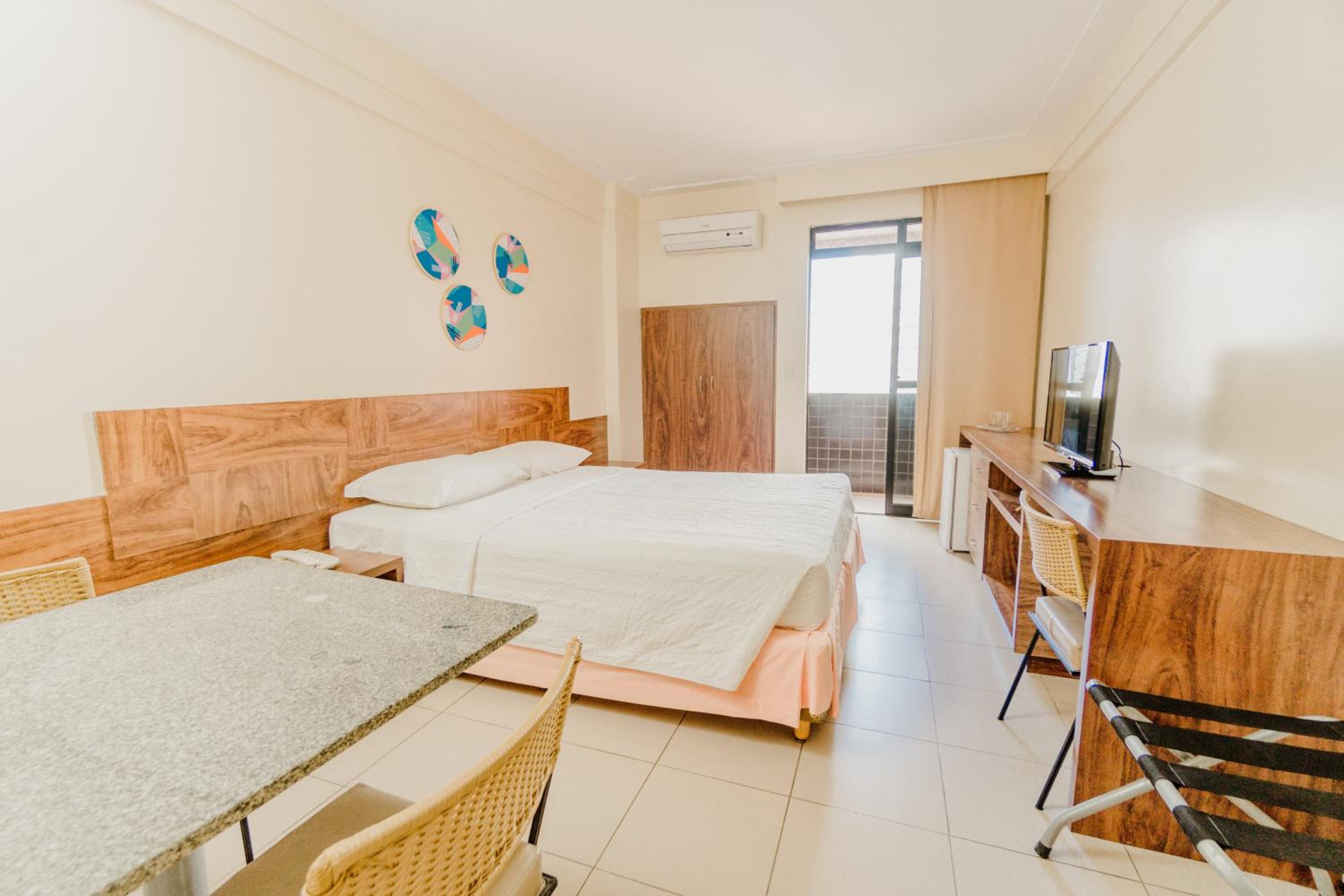 Standard Double or Twin Room photo 3