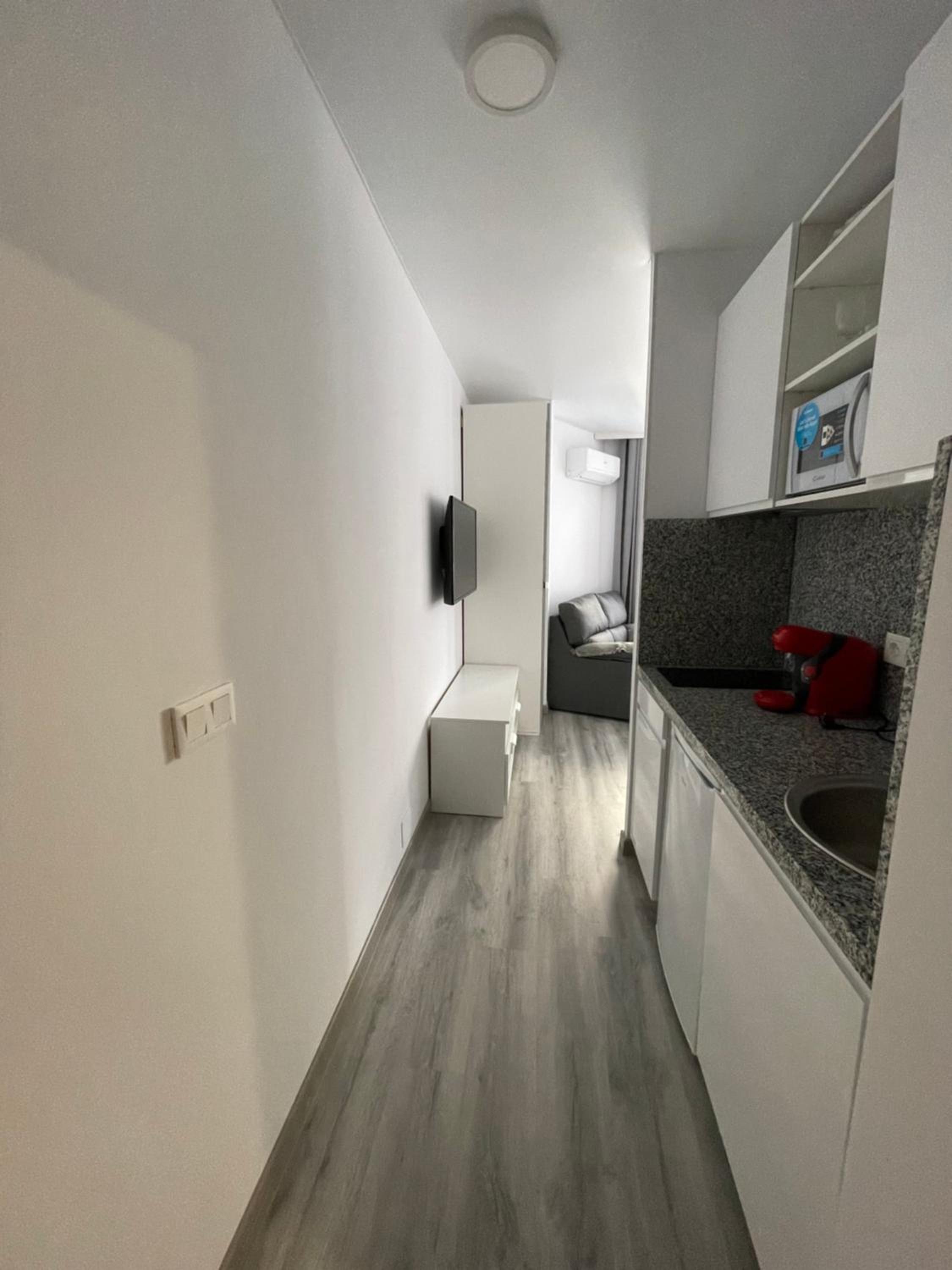 Double Room - Photo 6