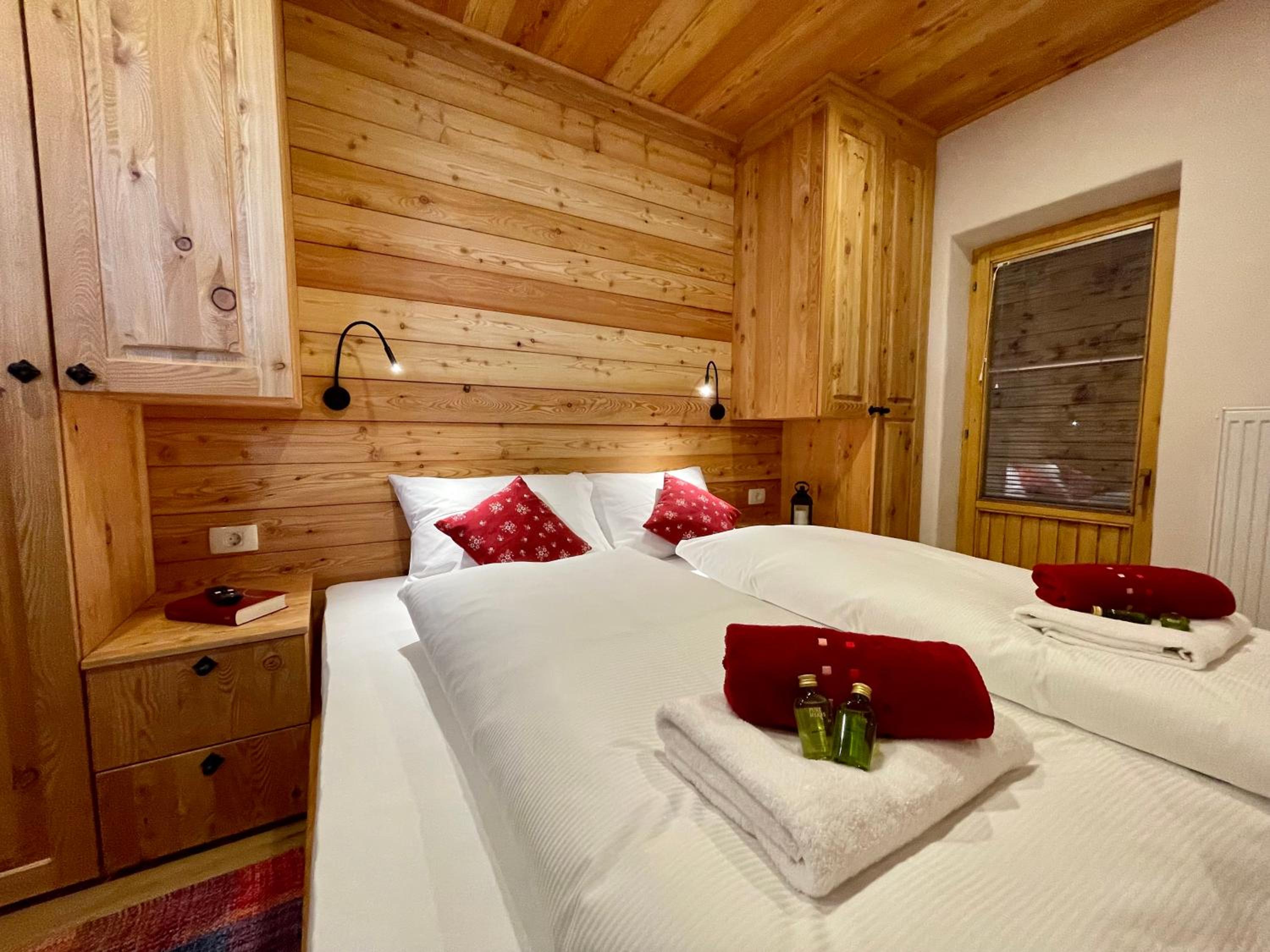 Double Room with Balcony photo 2