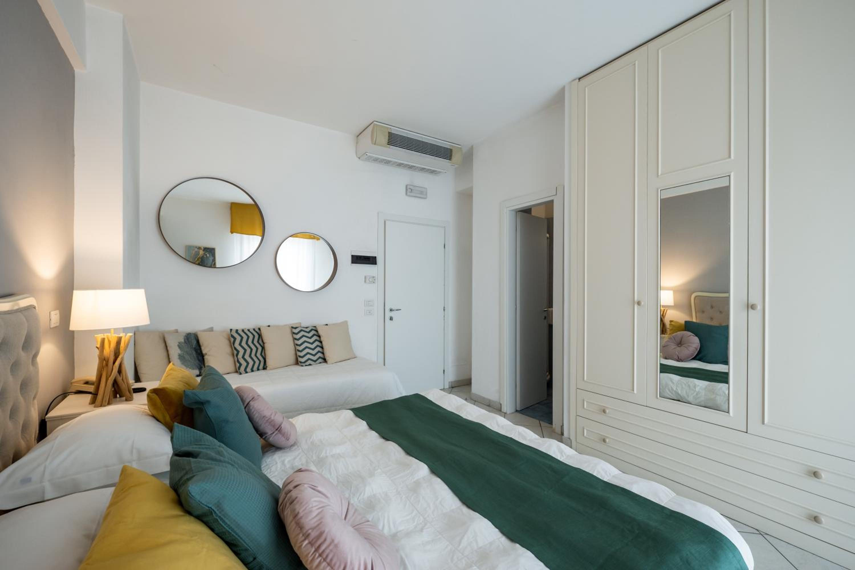 Superior Triple Room - Photo 5