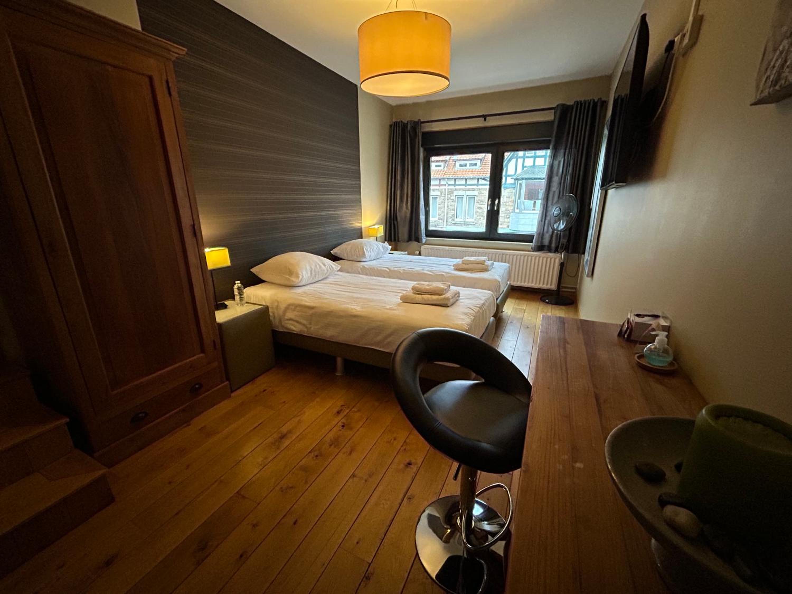 Double Room with Private External Bathroom photo 1