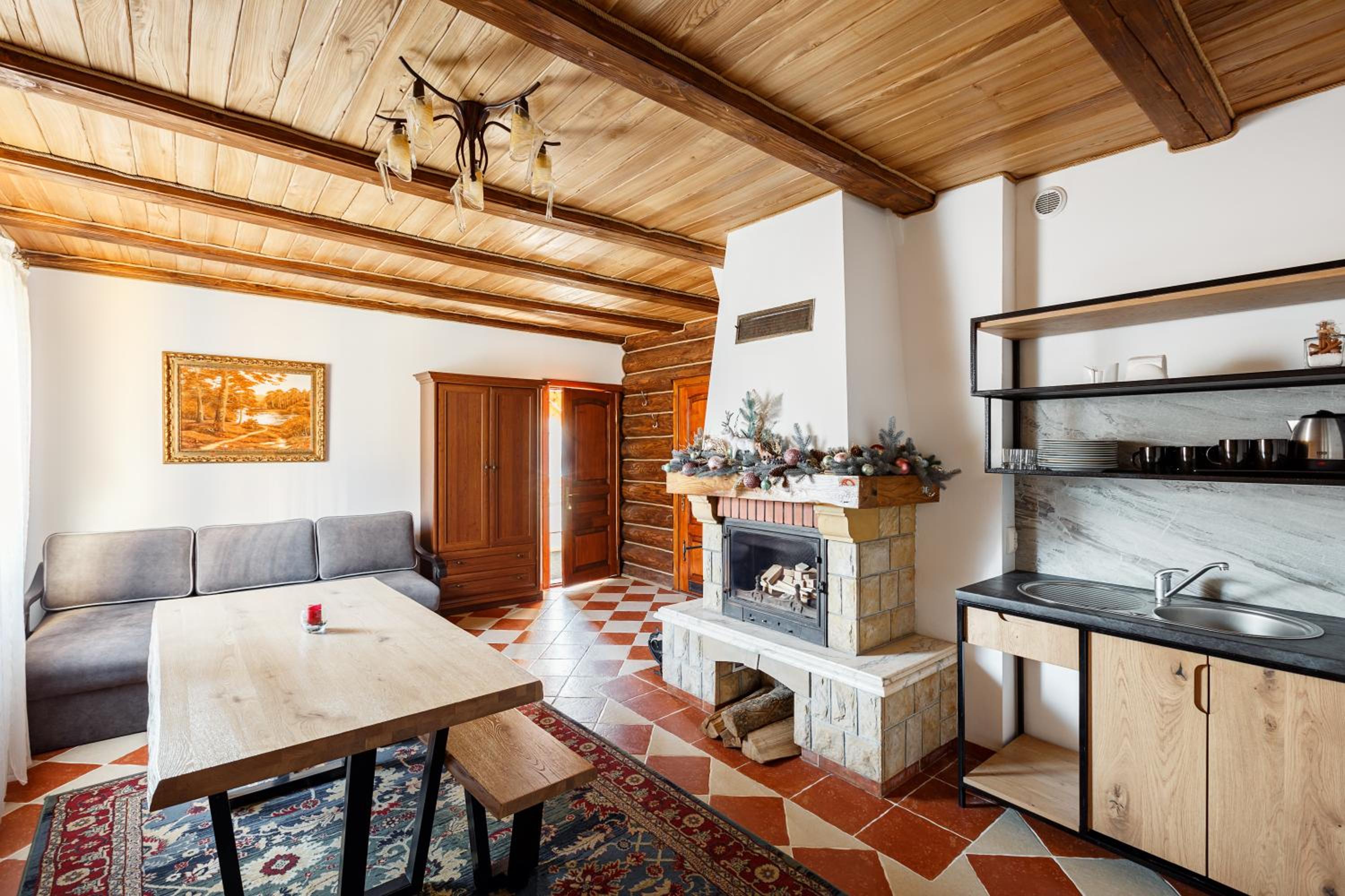 Three-Bedroom House photo 1