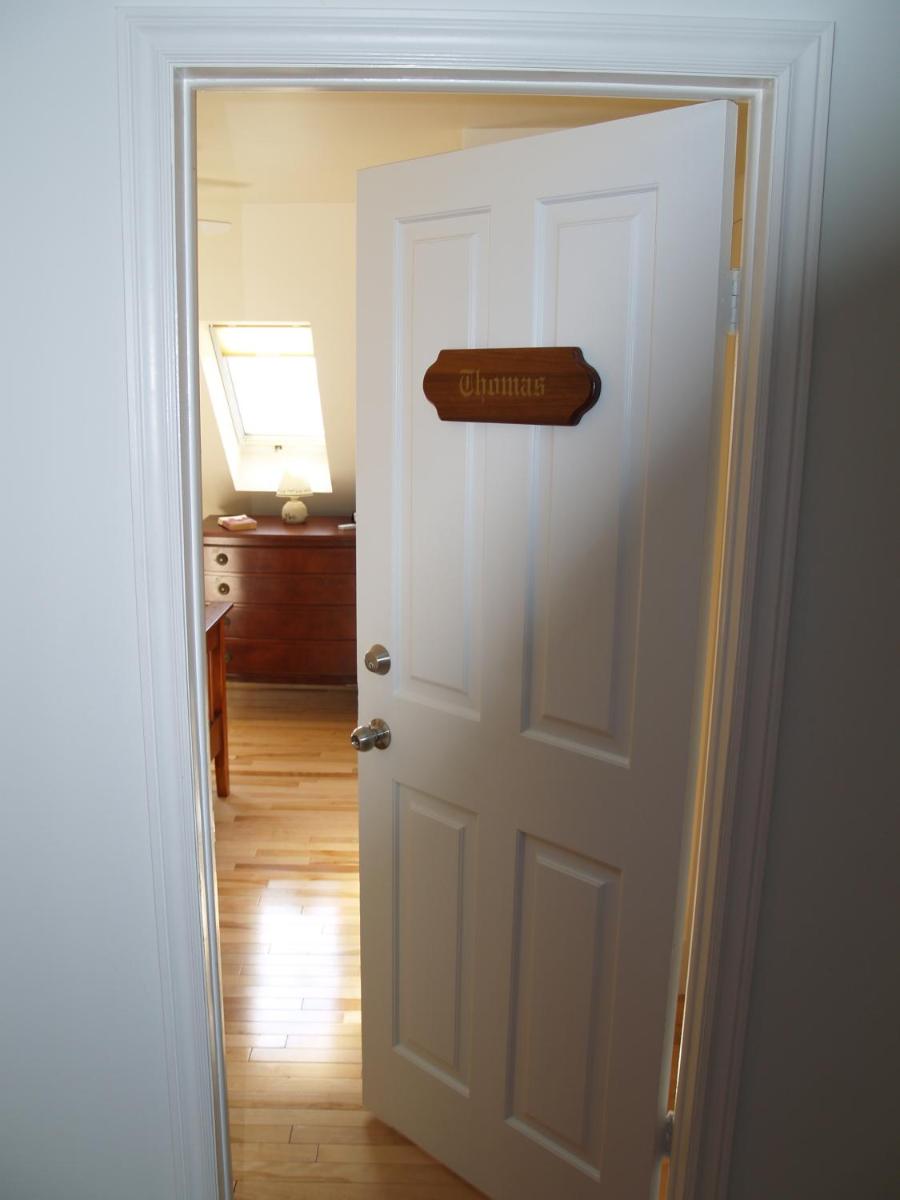 Queen Room photo 3