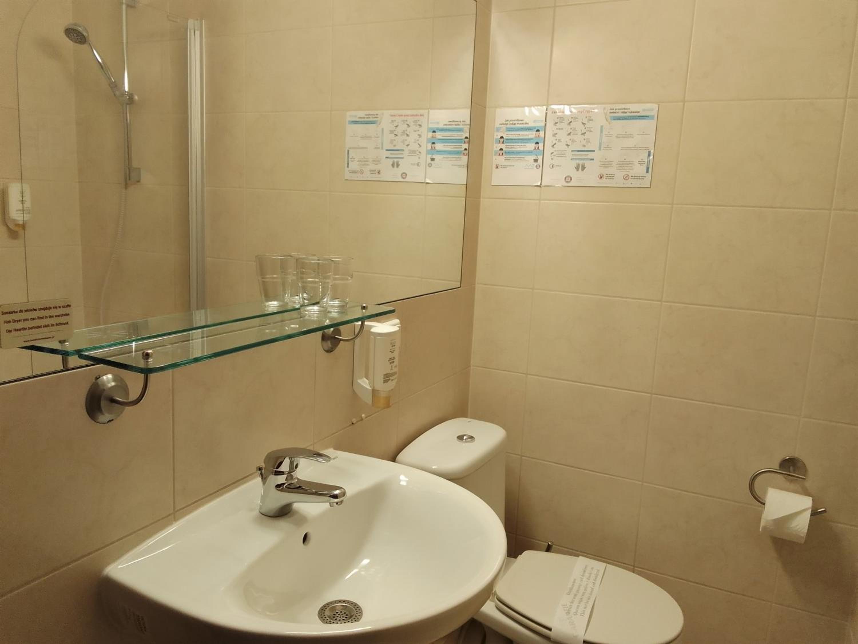 Classic Double Room - Photo 3