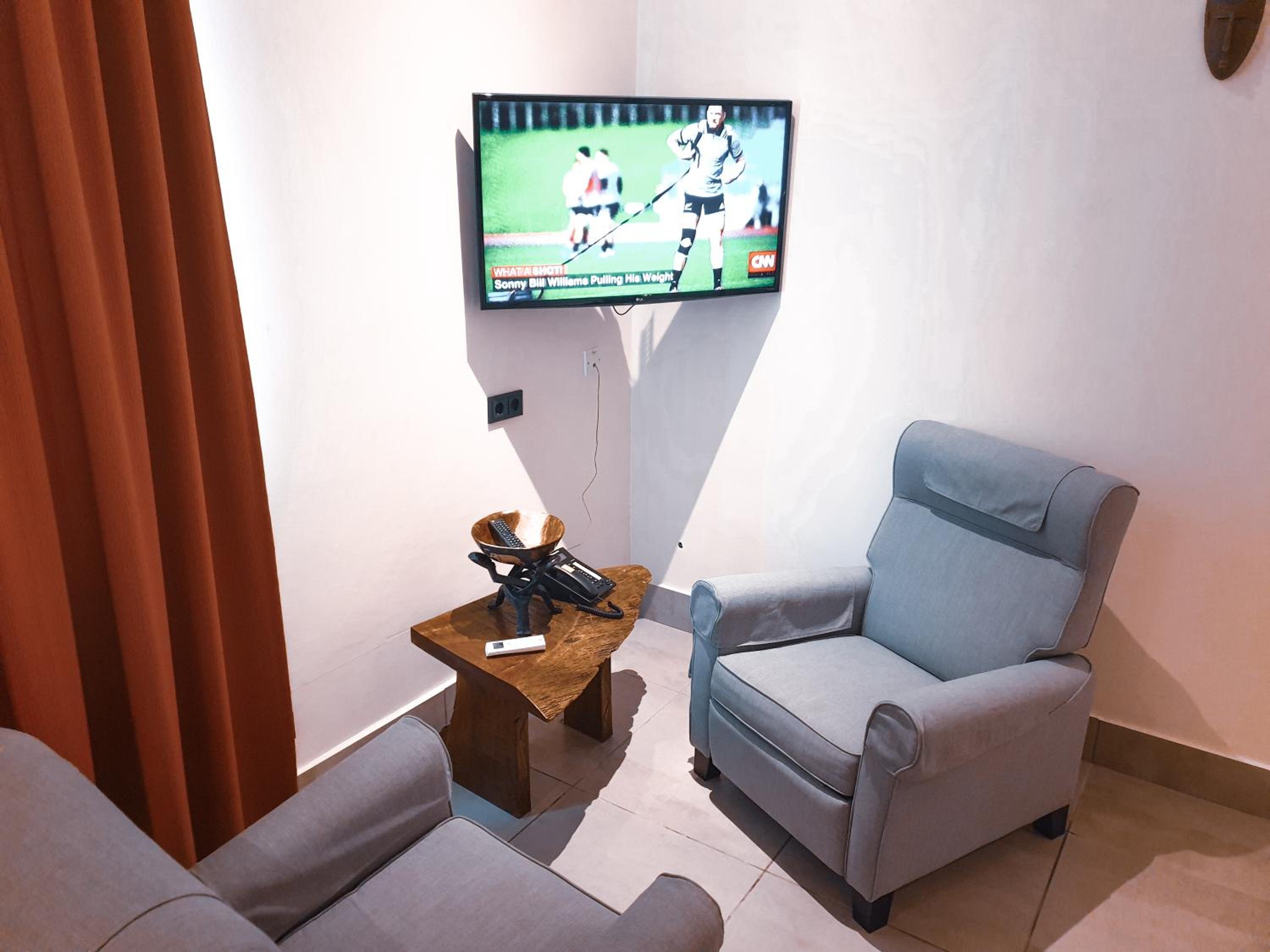 Deluxe Queen Room