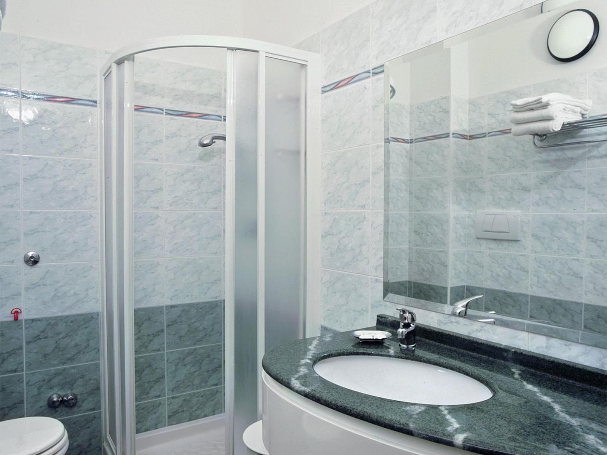 Quadruple Room with Sea View photo 2