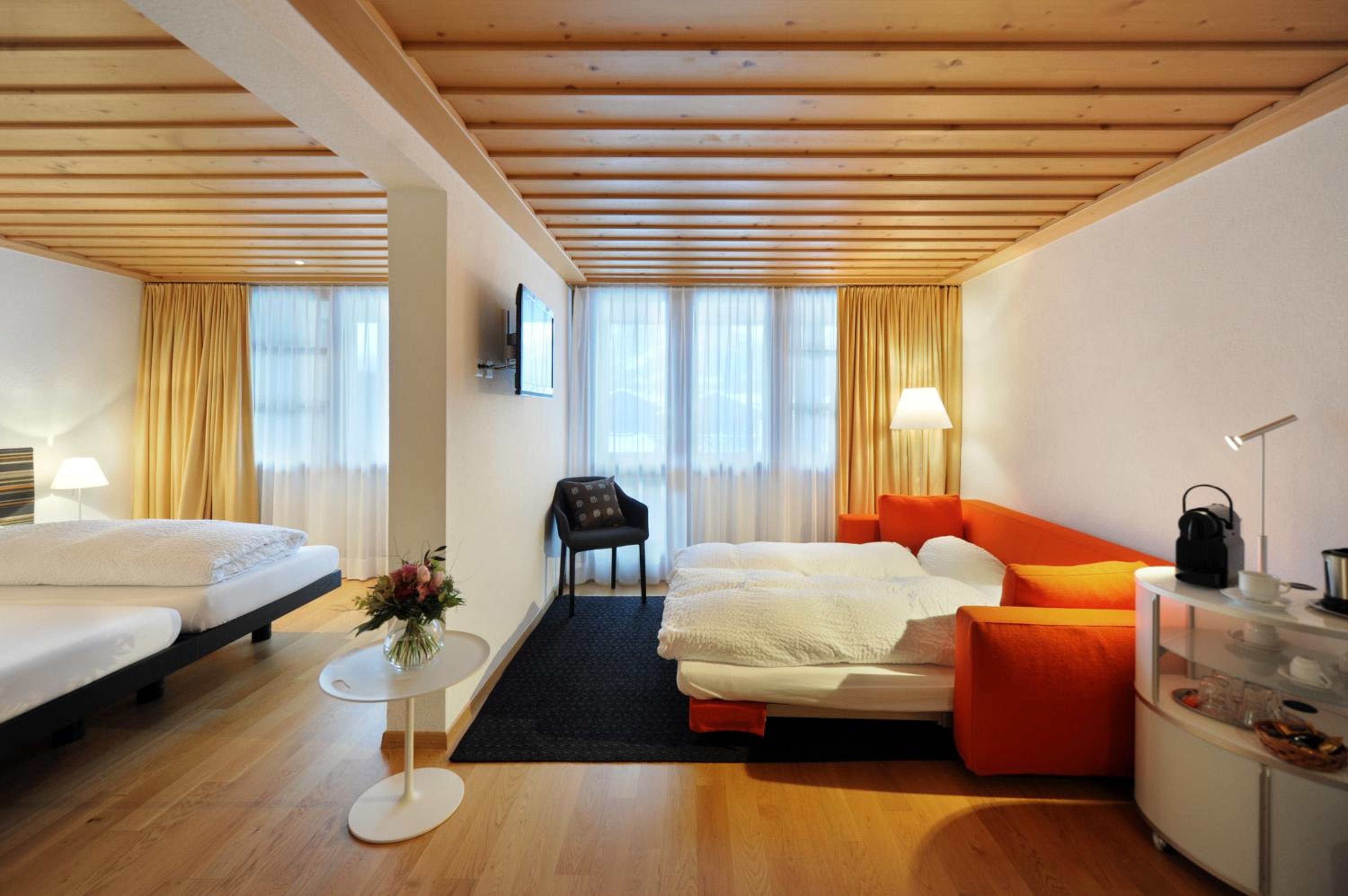 Deluxe Junior Suite - Photo 2