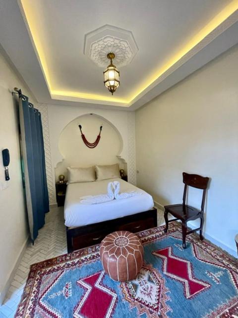 Deluxe Room - Photo 4
