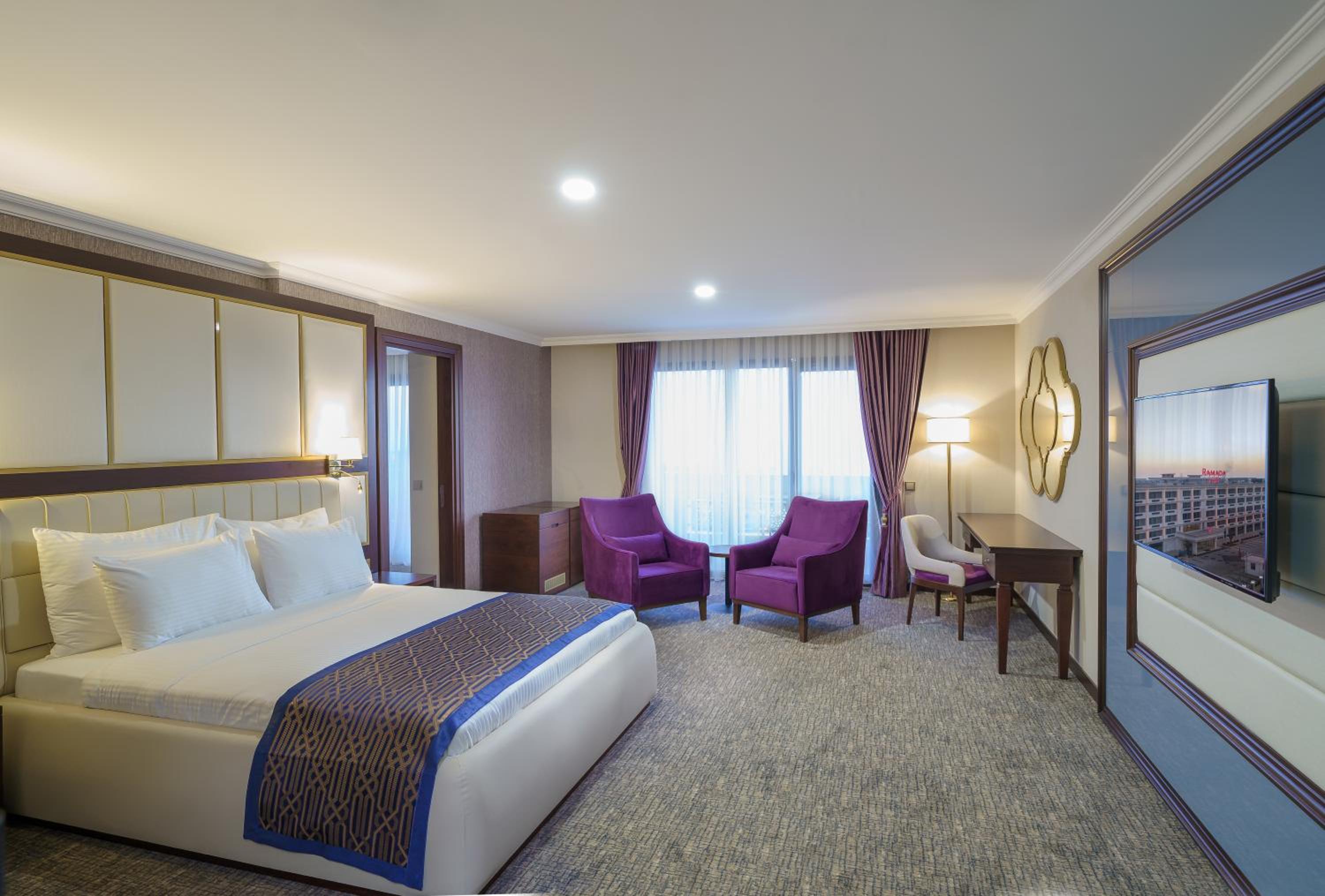 Family Suite with Sea View - Photo 6