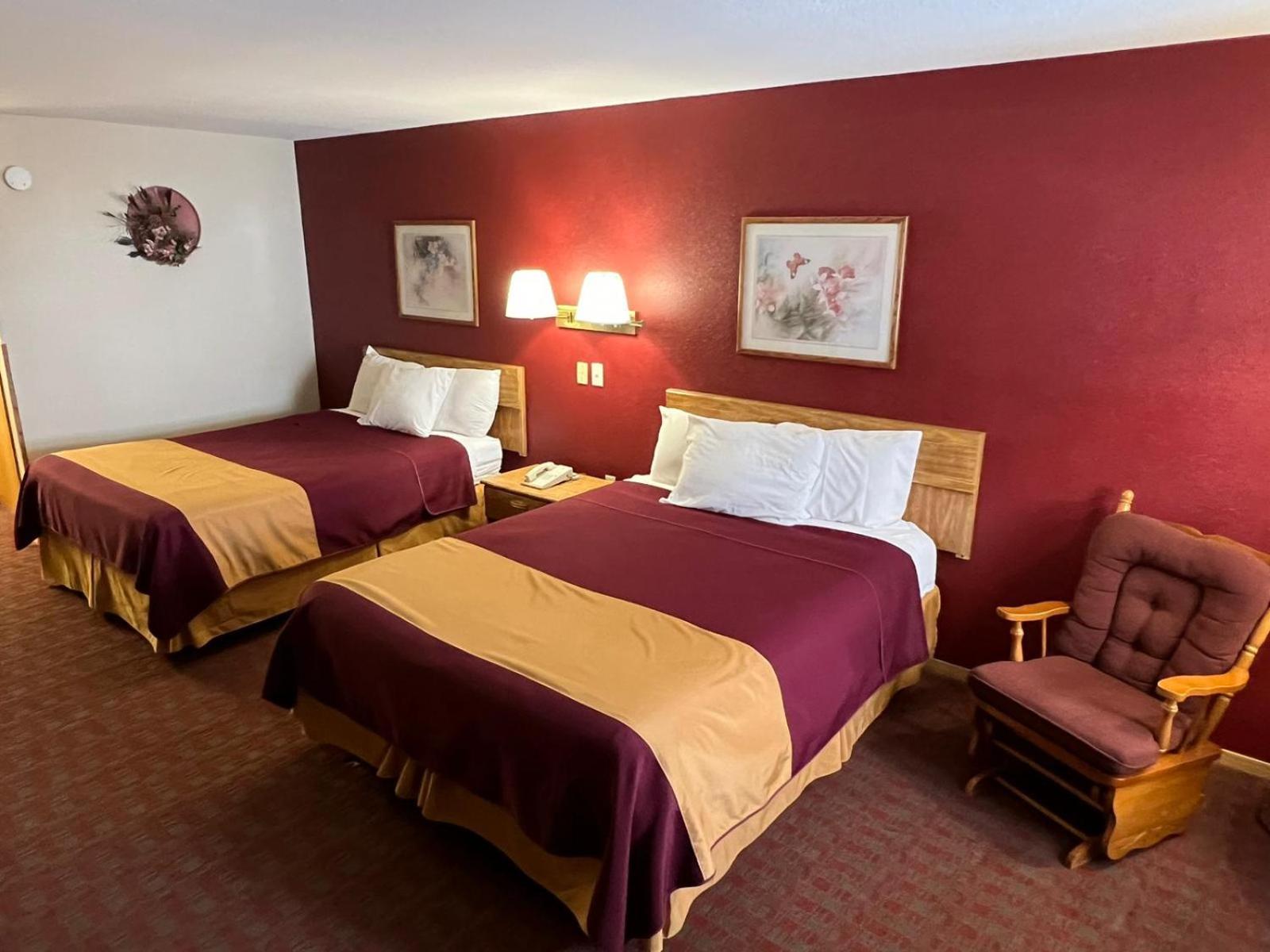 Double Room - Photo 2