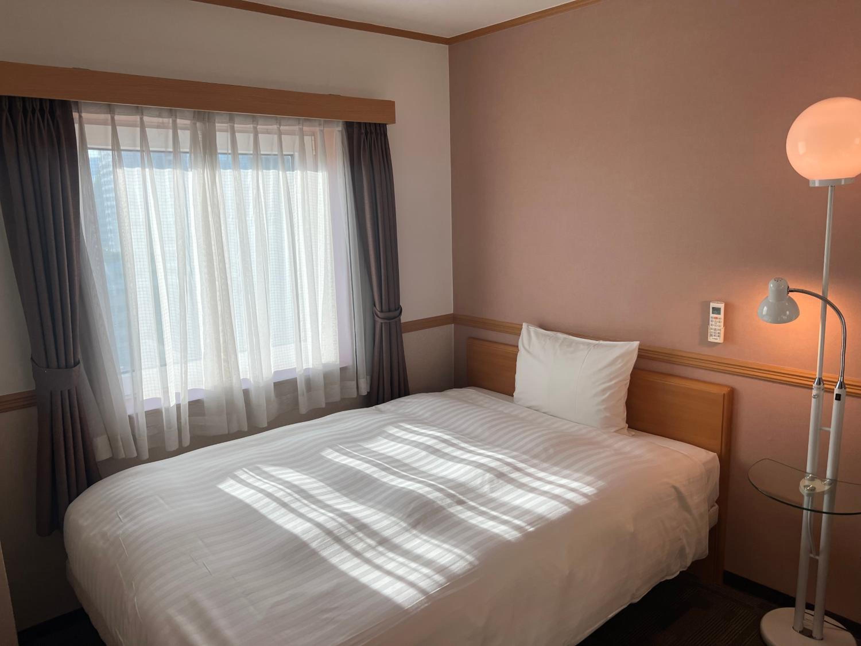 Single Room - Non-Smoking photo 2