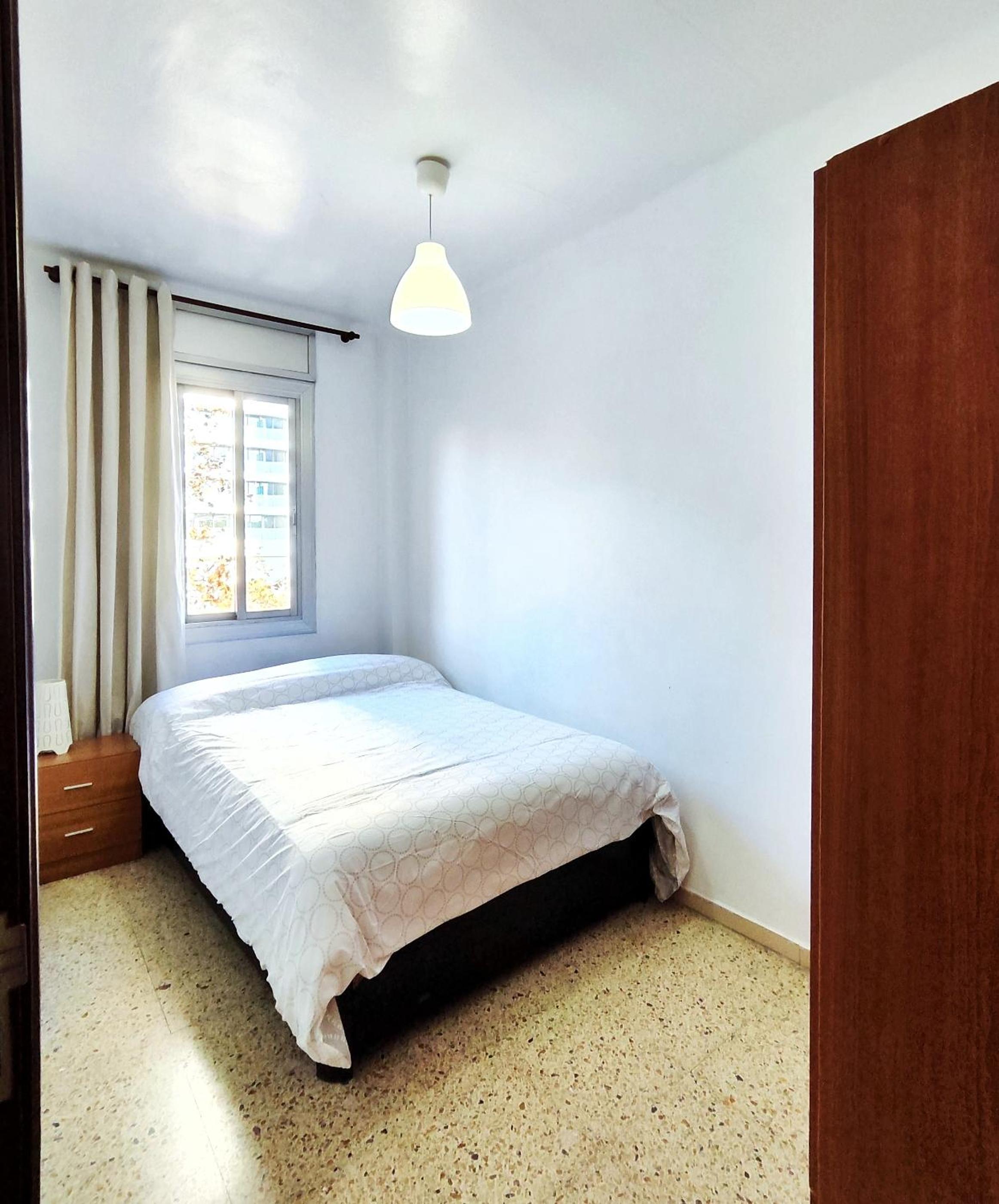 Apartment with Balcony photo 3