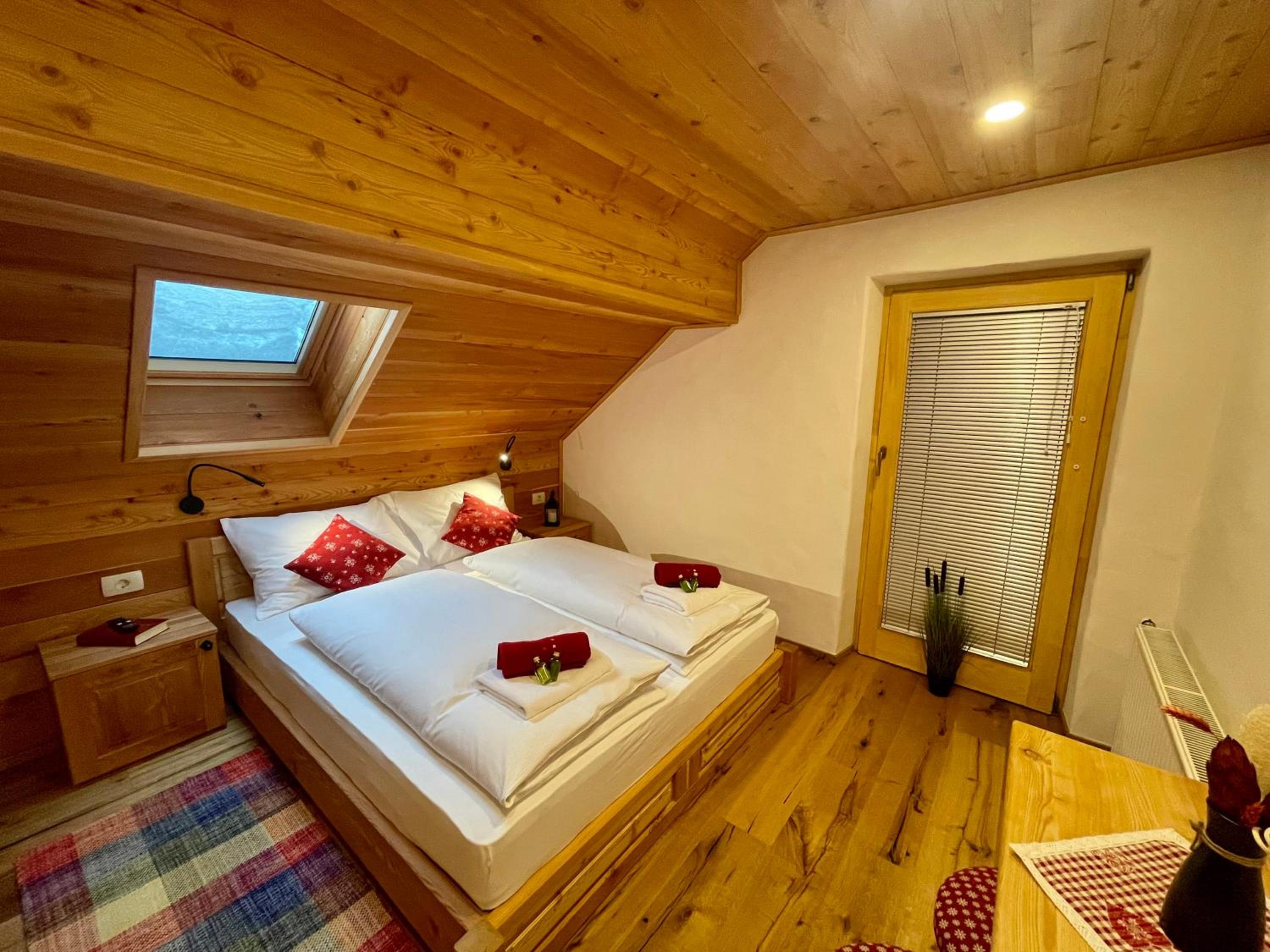 Small Double Room photo 1