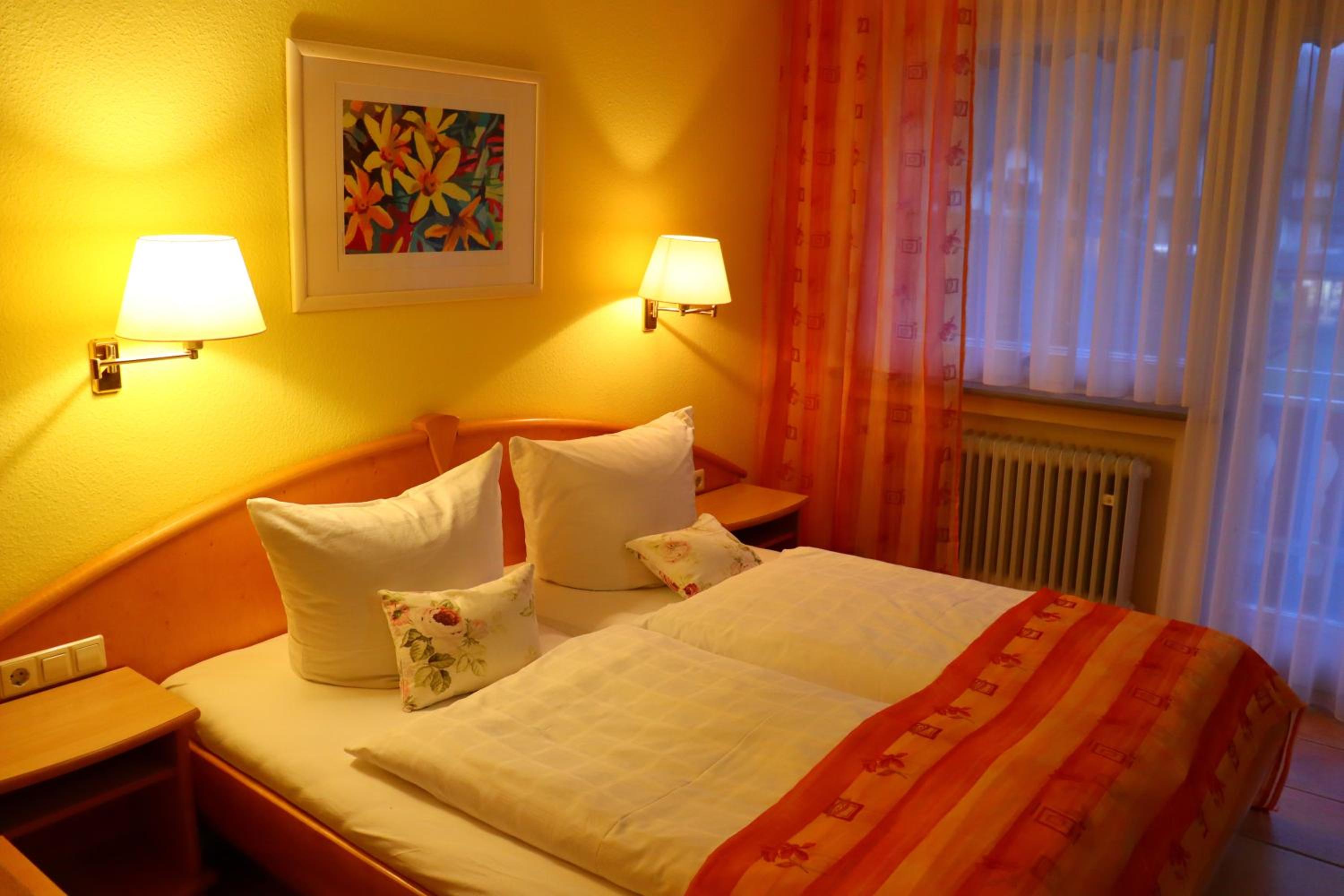 Large Double Room photo 3
