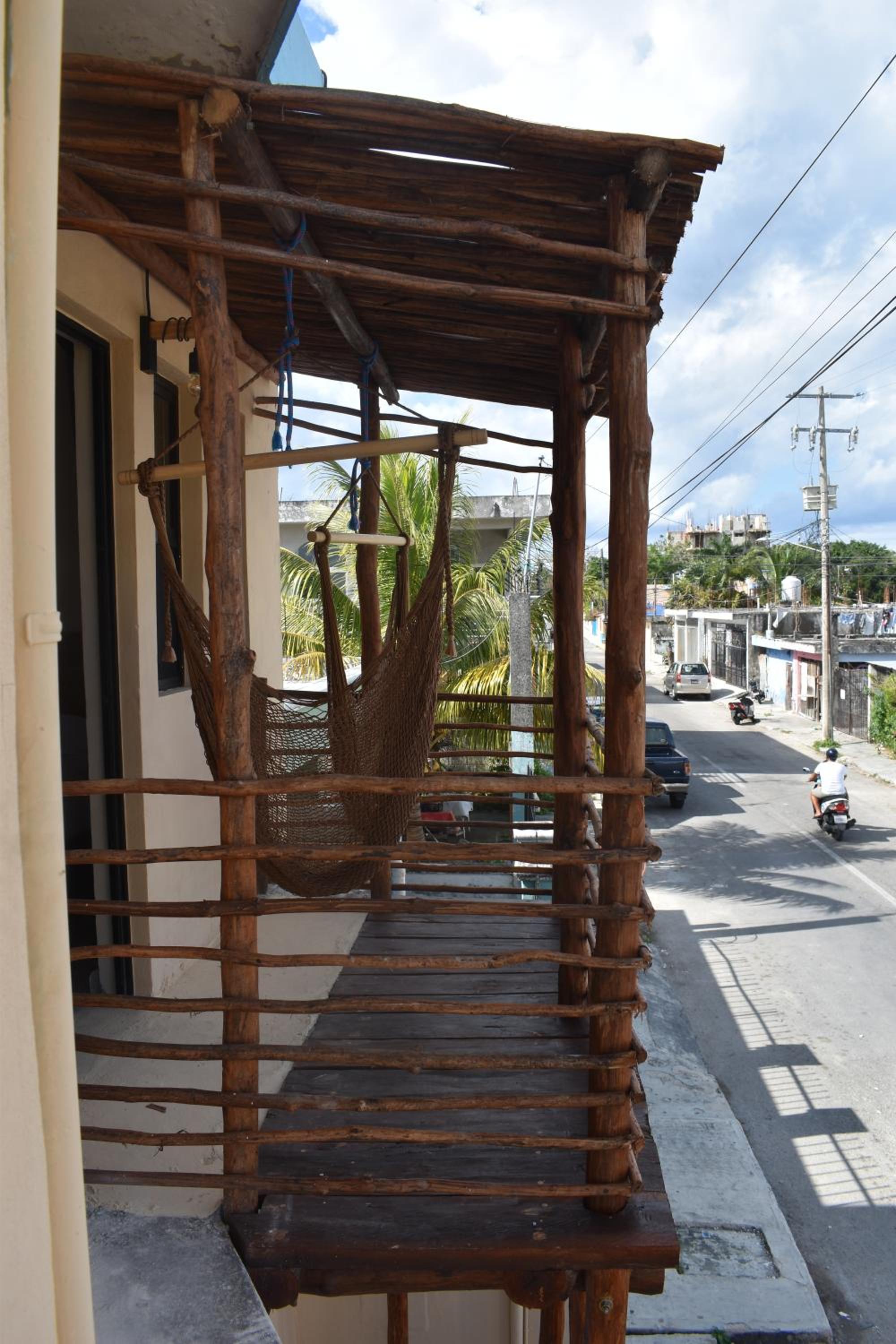 Double or Twin Room with Balcony - Photo 3
