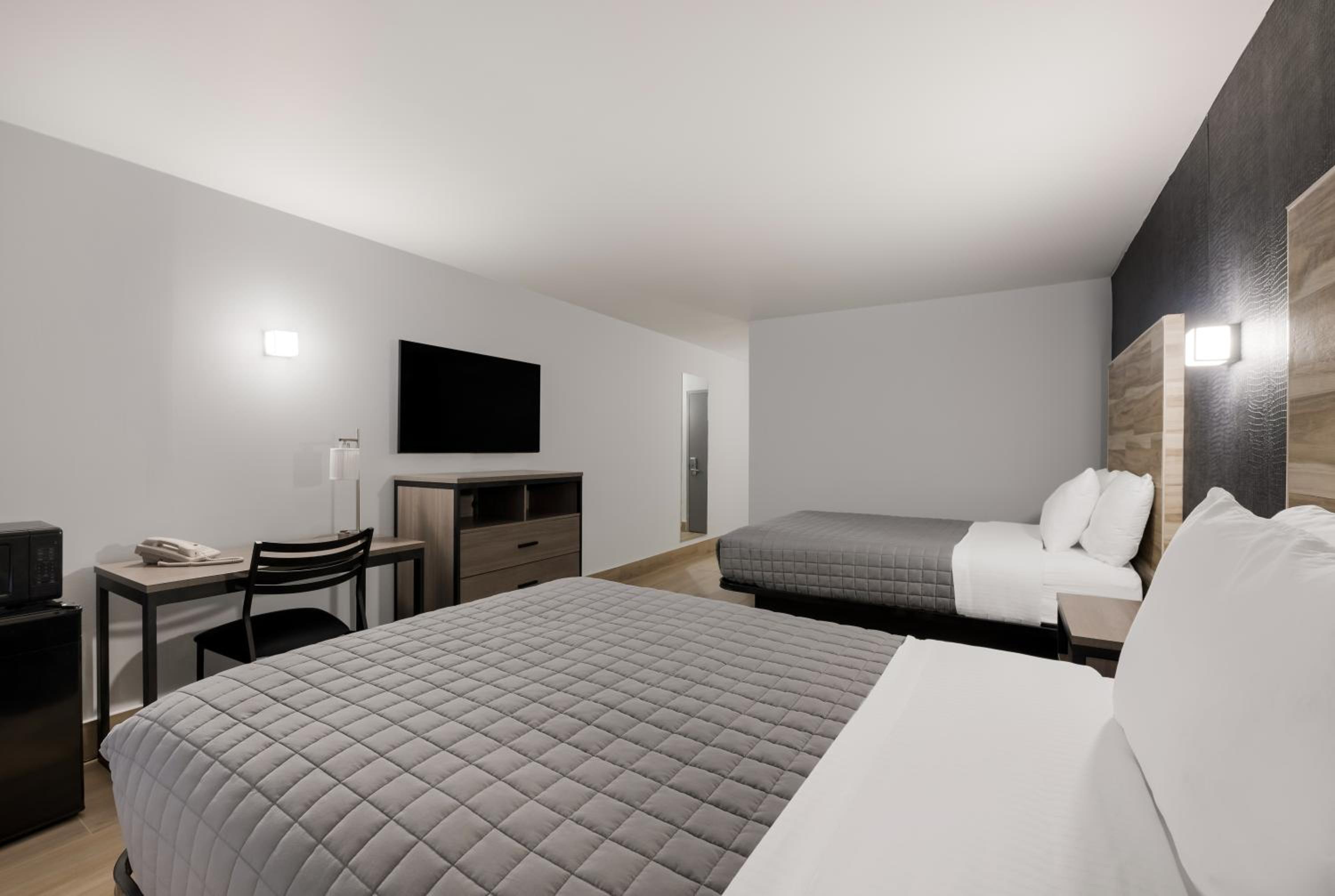 Deluxe Double Room - Photo 1