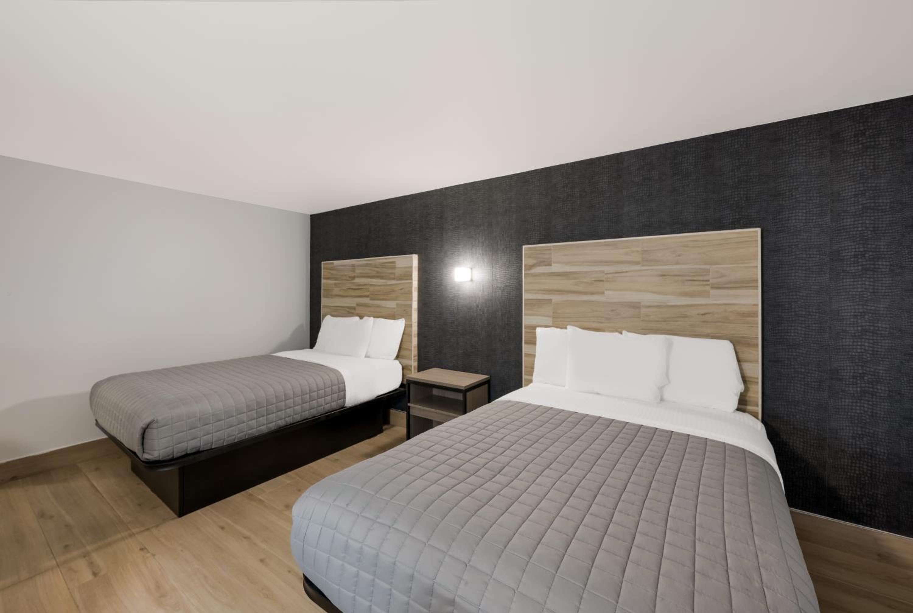 Deluxe Double Room - Photo 4