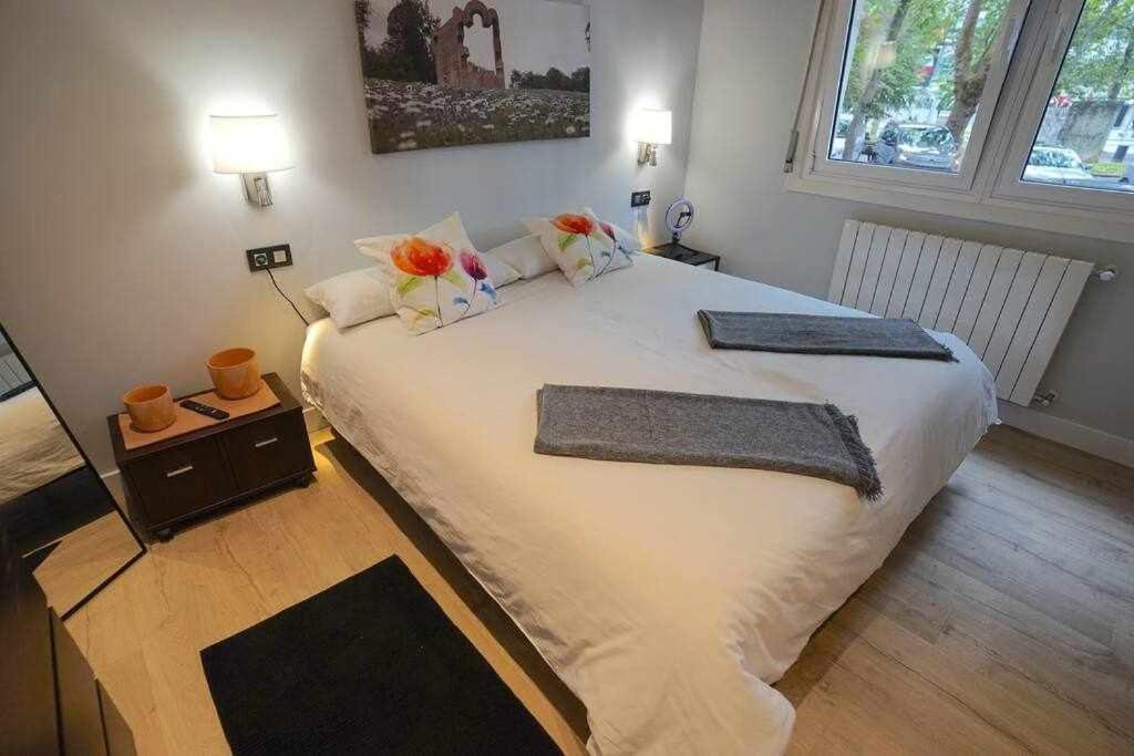 Two-Bedroom Apartment - Photo 50
