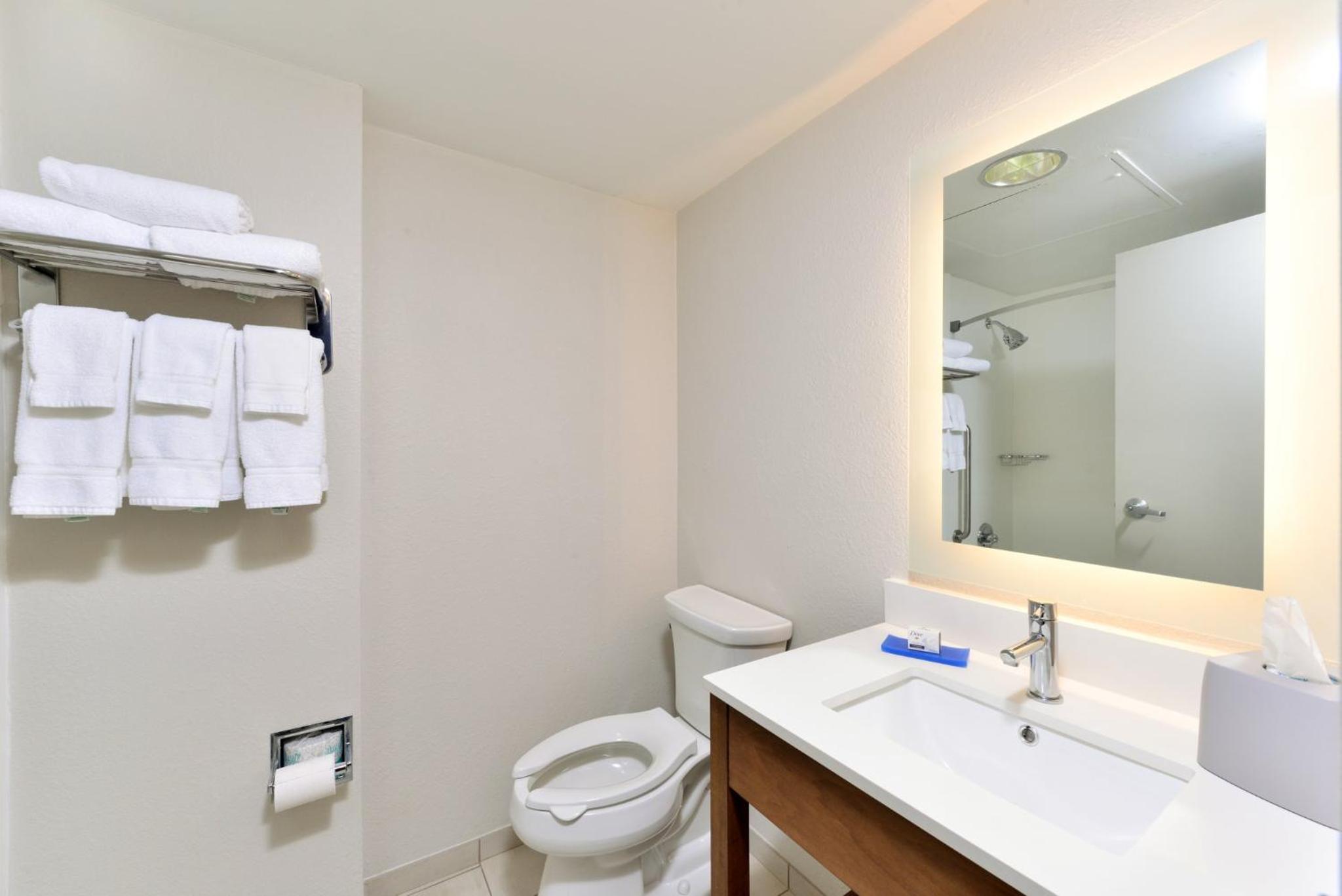 Standard Room photo 2