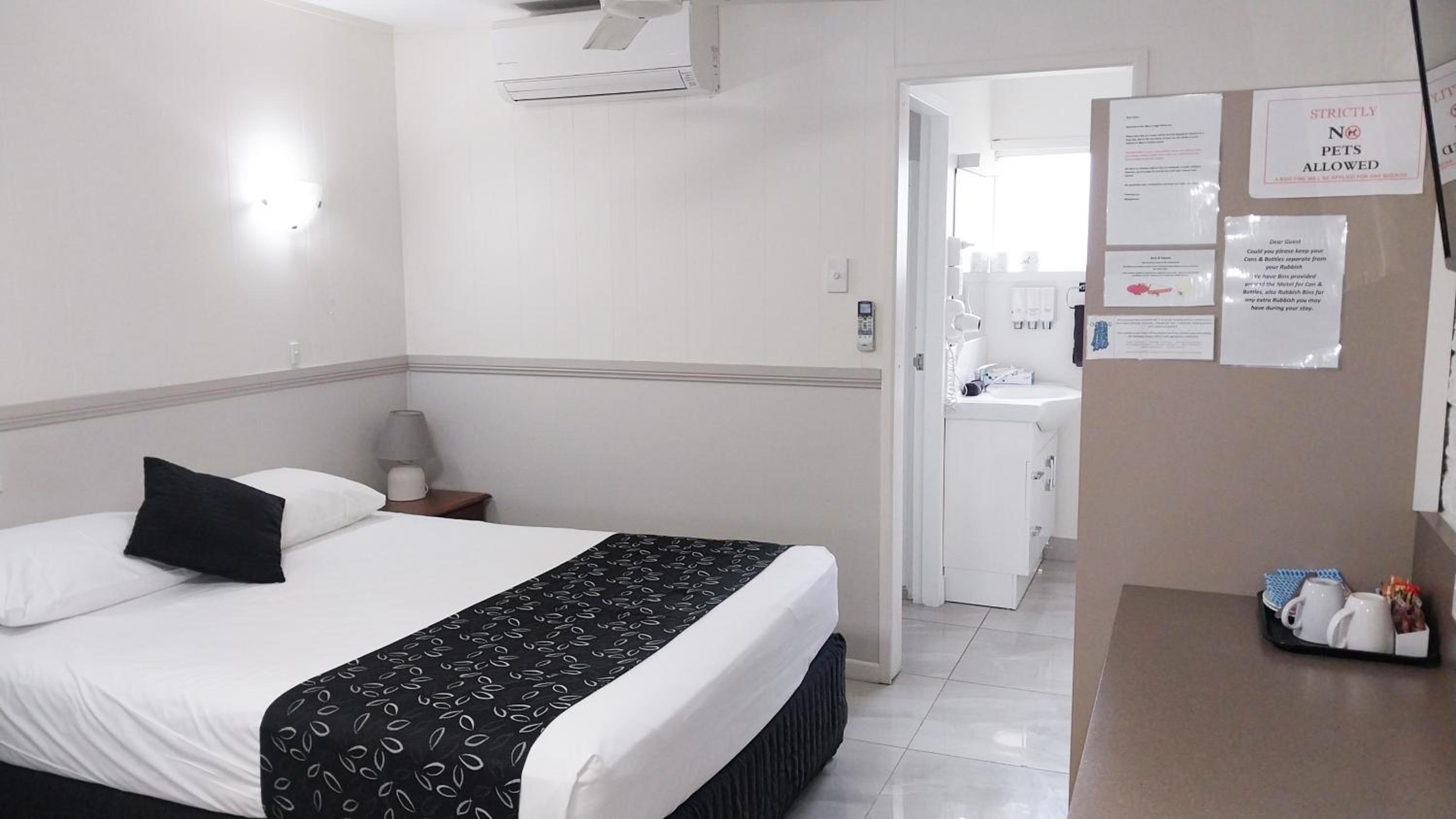 Deluxe Queen Room - Photo 4