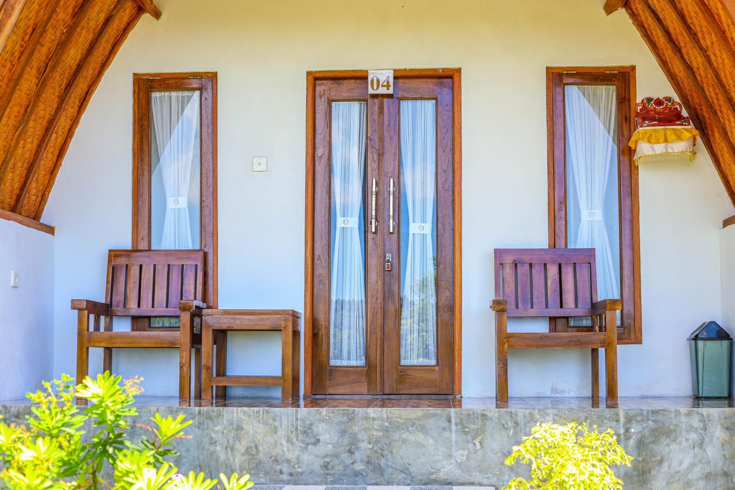 One-Bedroom Bungalow - Photo 10