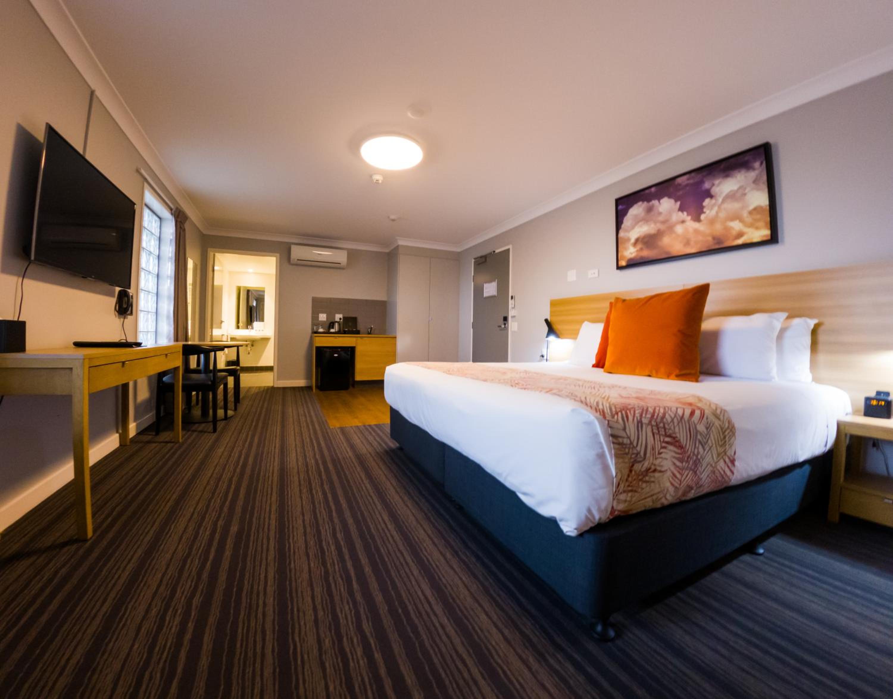 King Room - Accessible Room