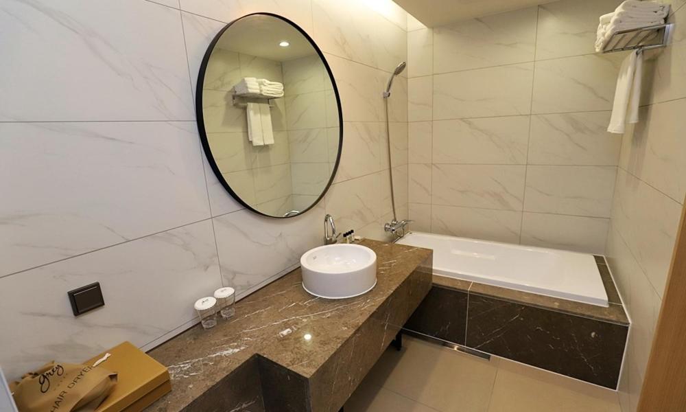 Deluxe Double Room with Bath photo 3